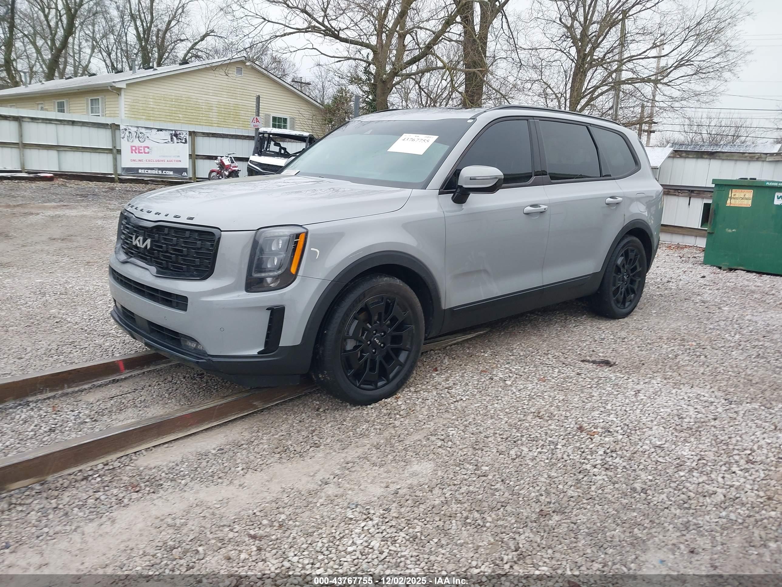 KIA TELLURIDE image 2