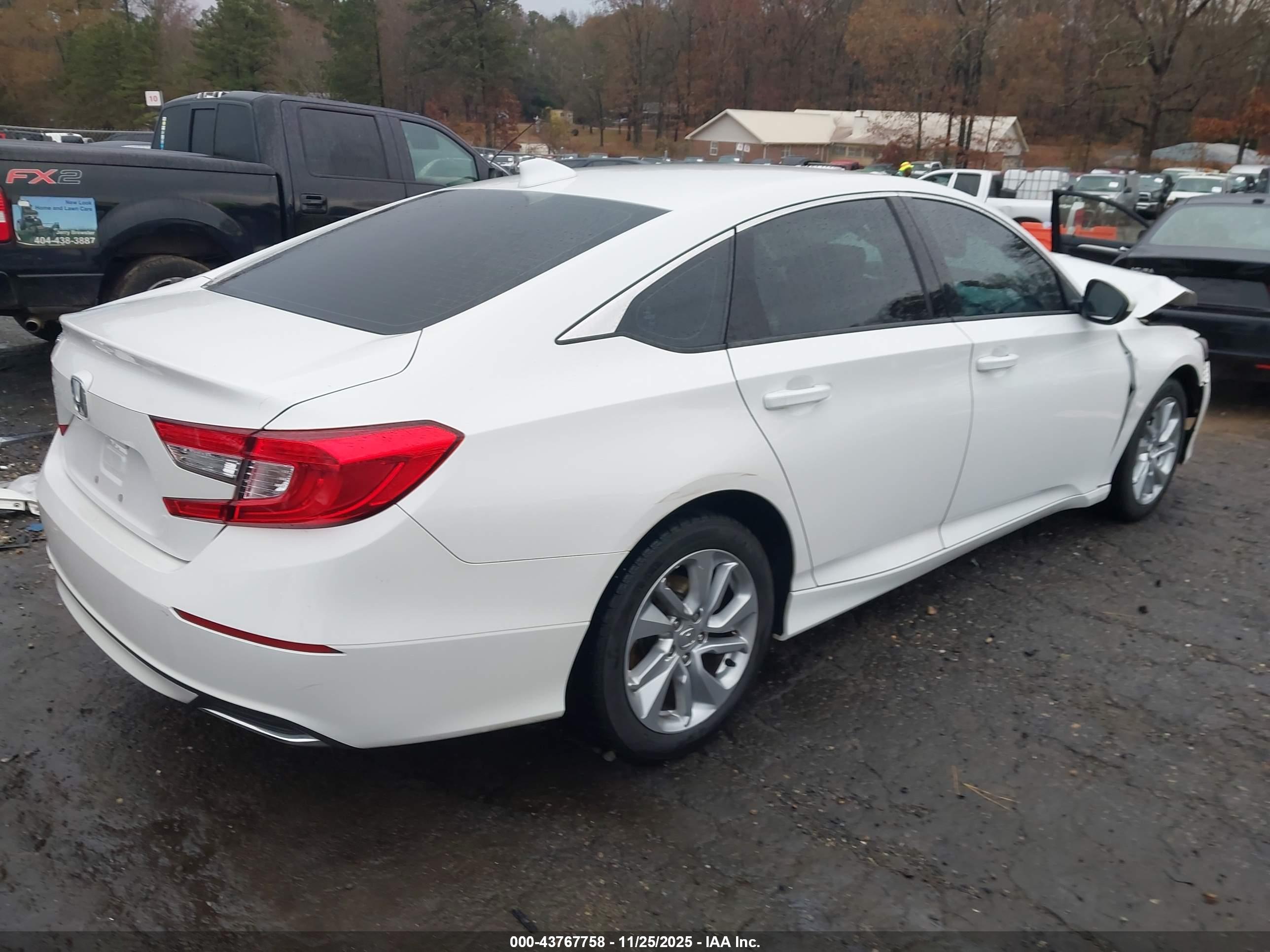 HONDA ACCORD image 4