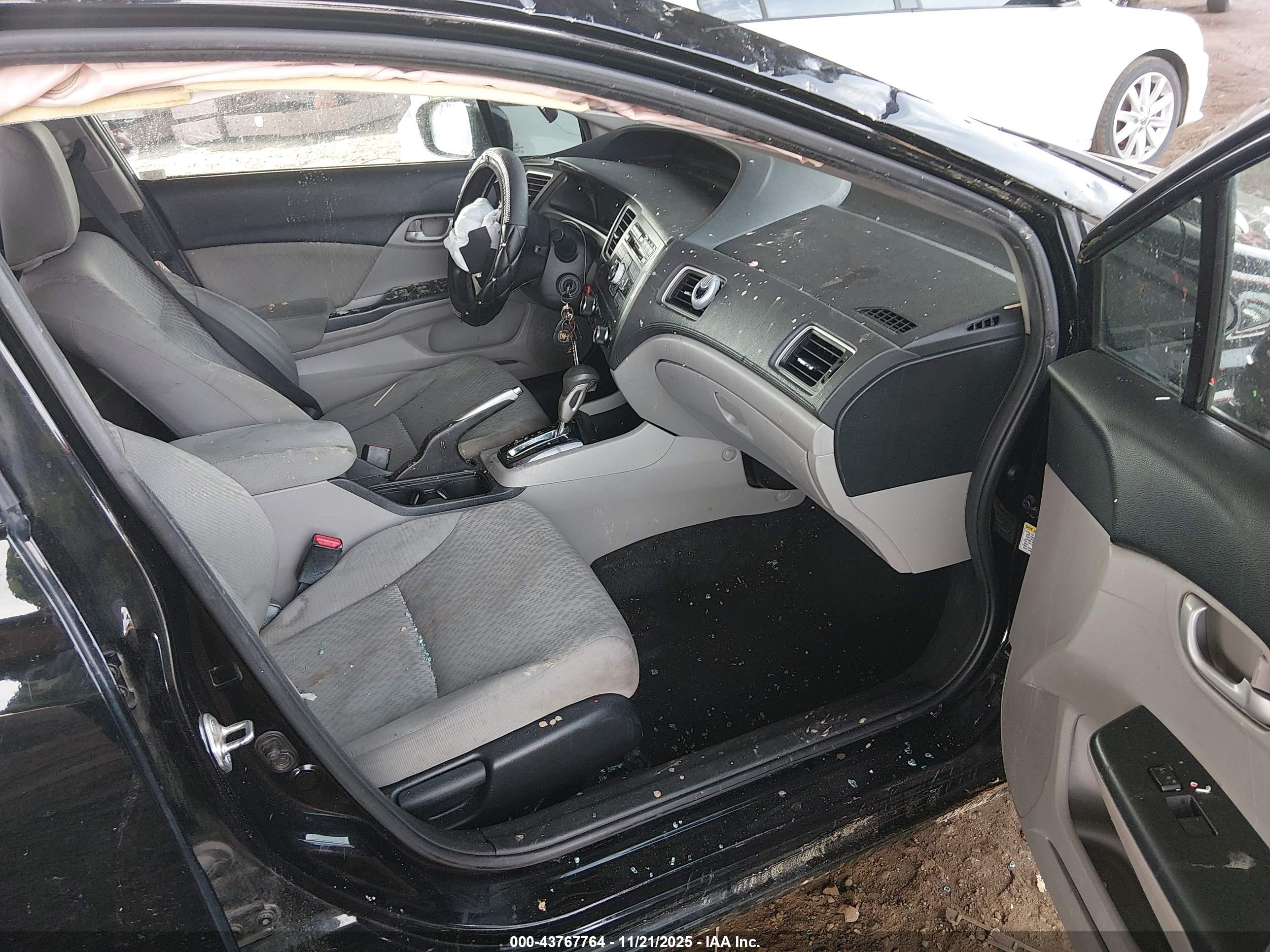 HONDA CIVIC image 5