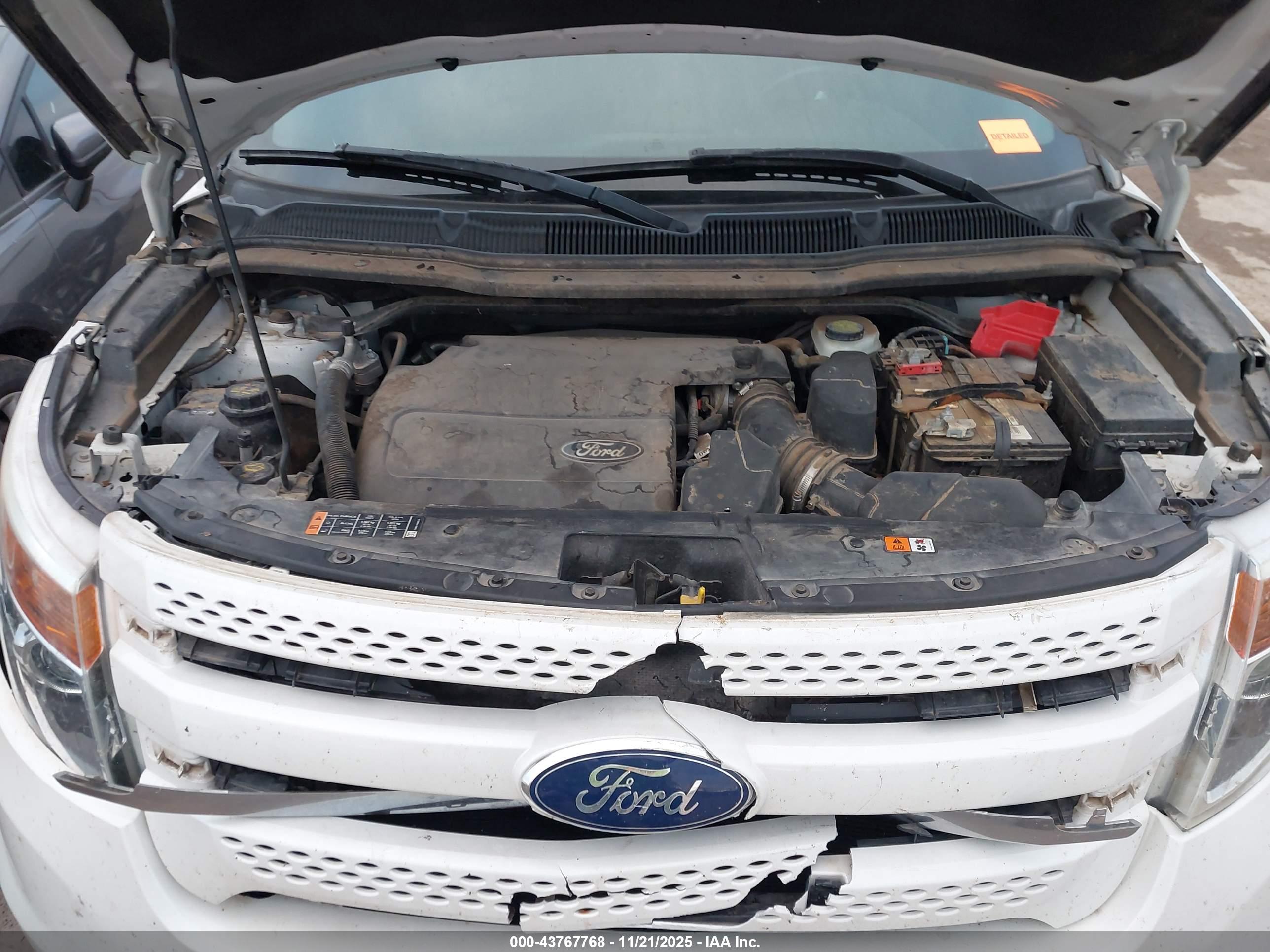 FORD EXPLORER image 10