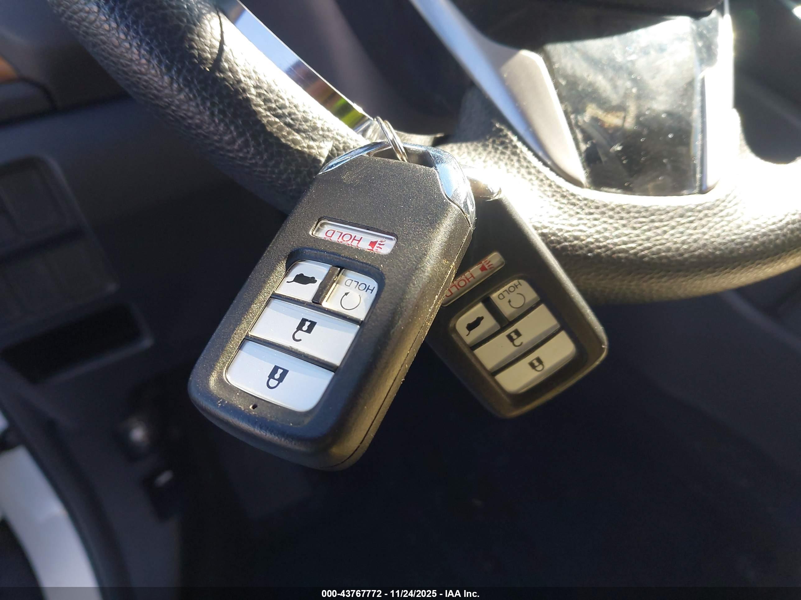 HONDA CR-V image 11
