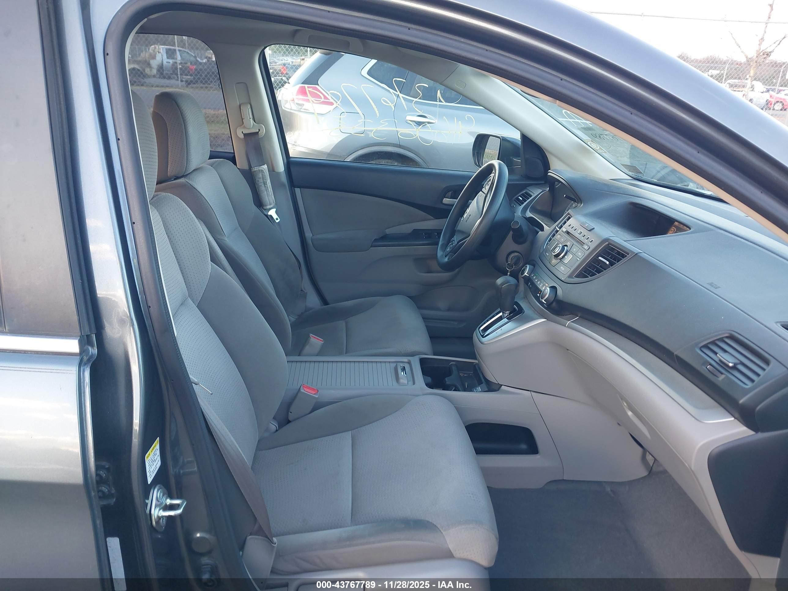 HONDA CR-V image 5