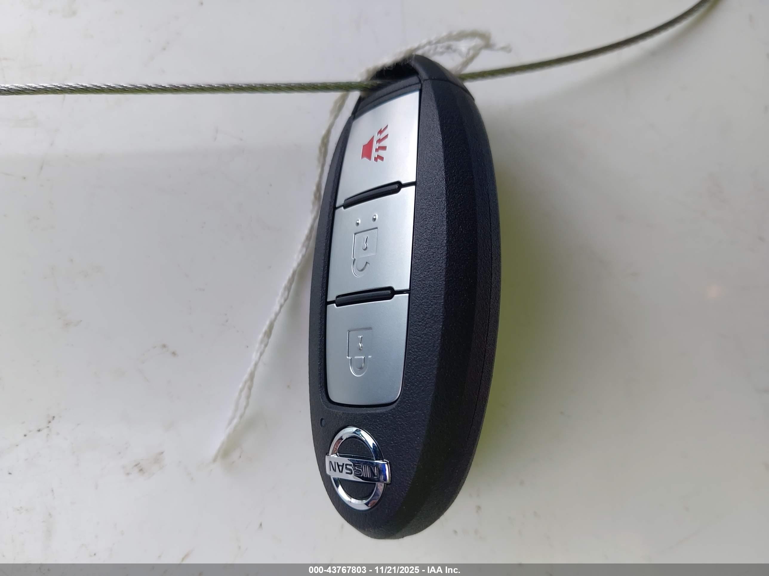 NISSAN KICKS image 11