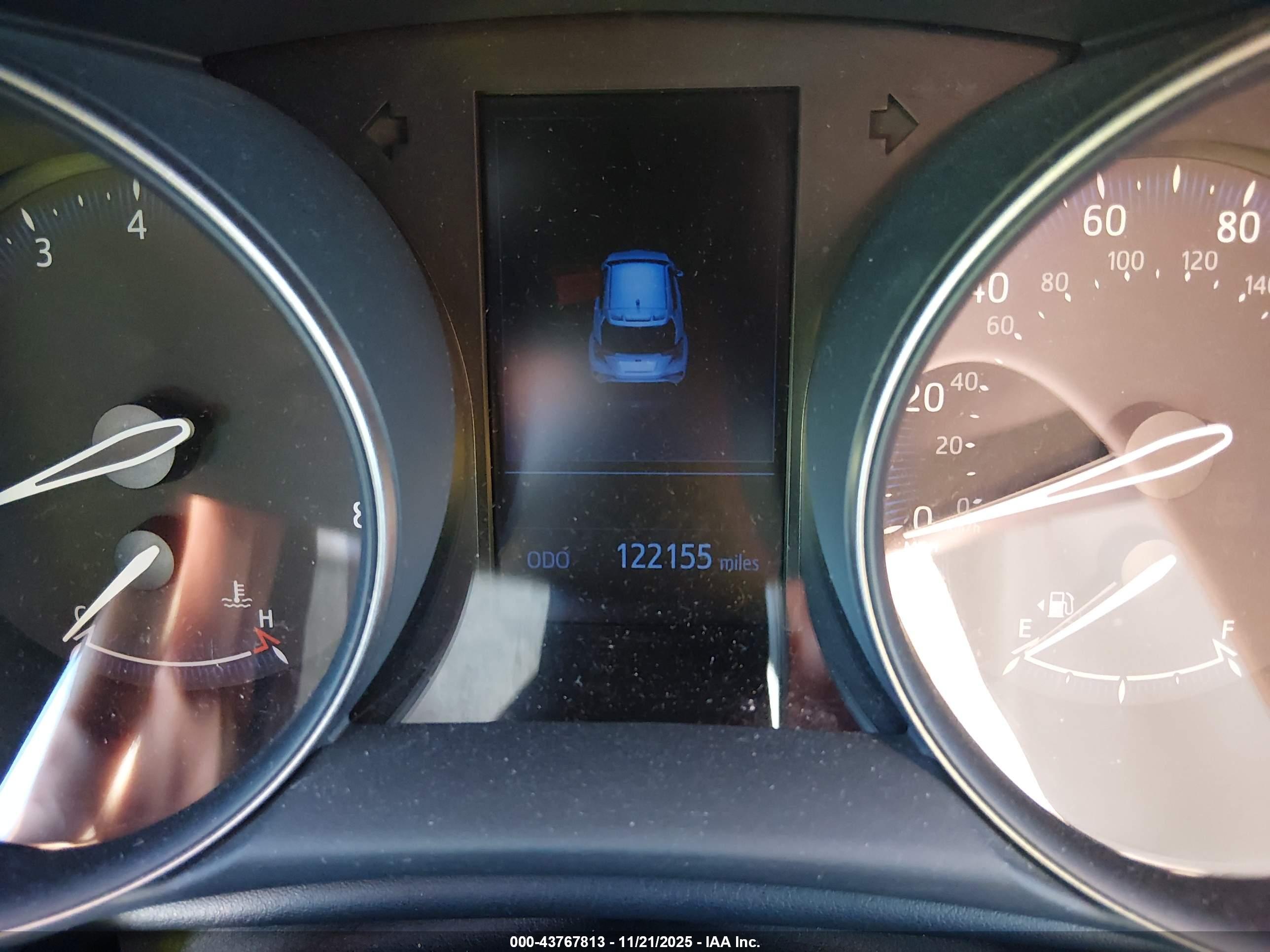 TOYOTA C-HR image 7