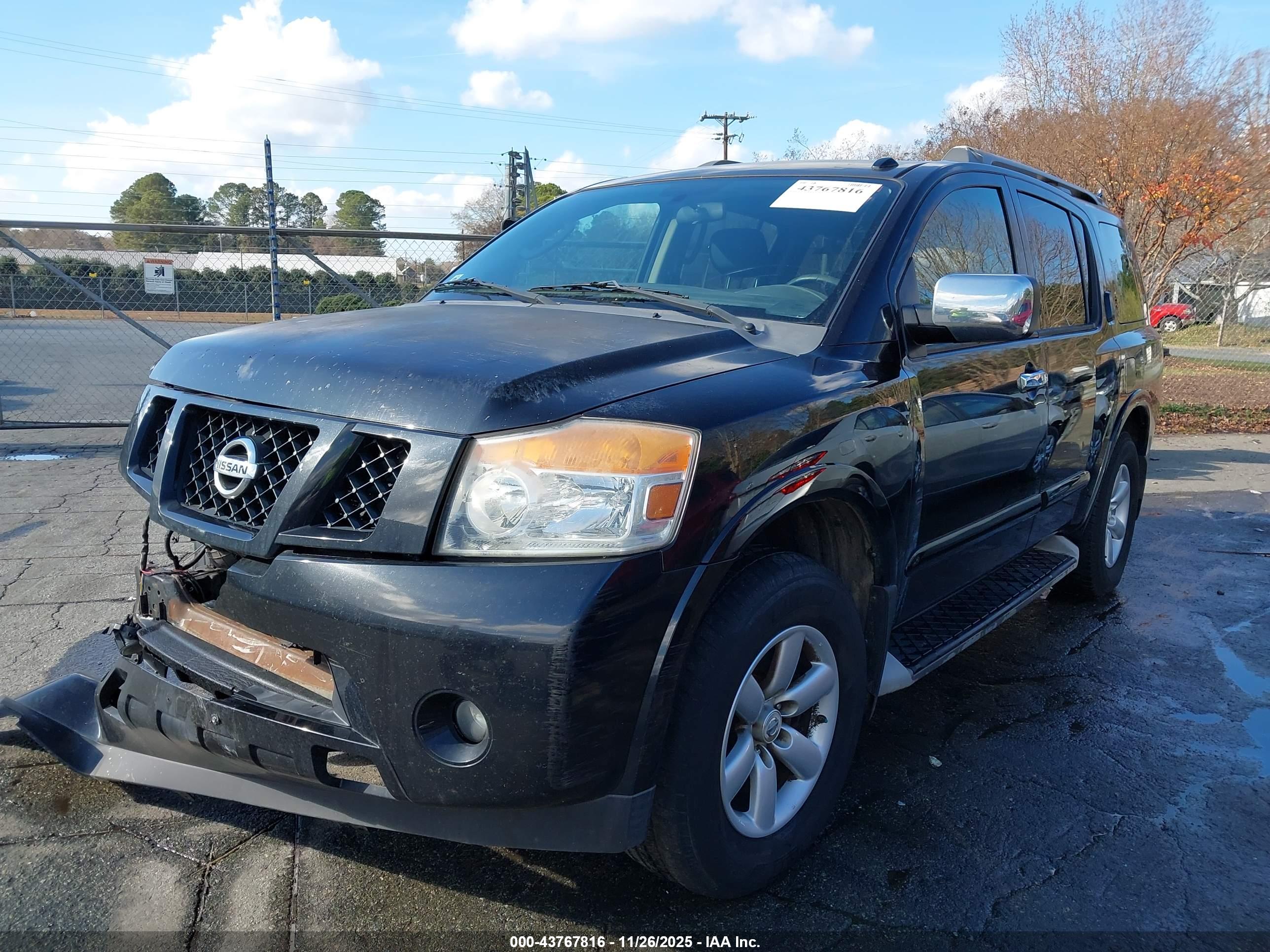 NISSAN ARMADA image 2