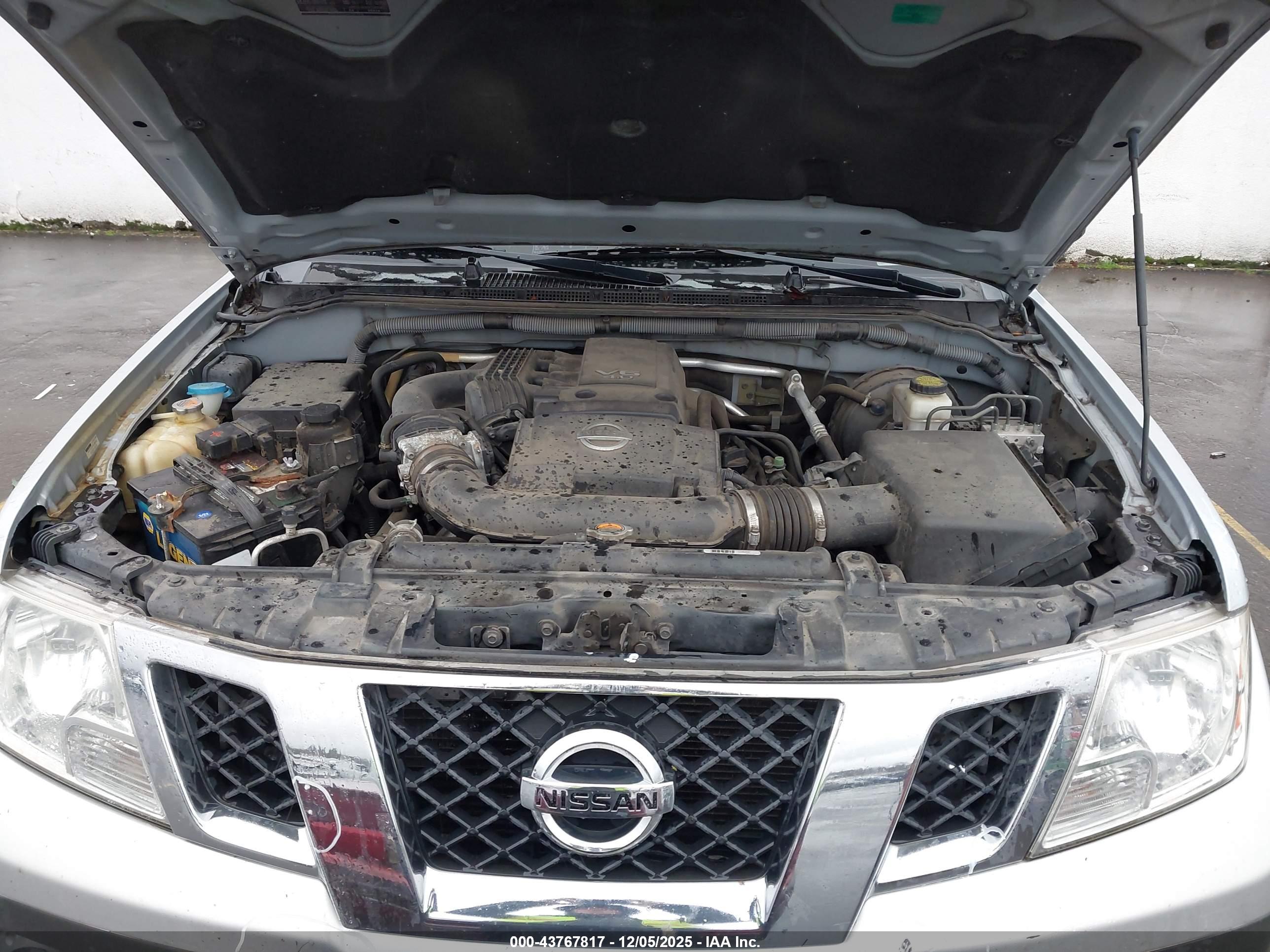 NISSAN FRONTIER image 10