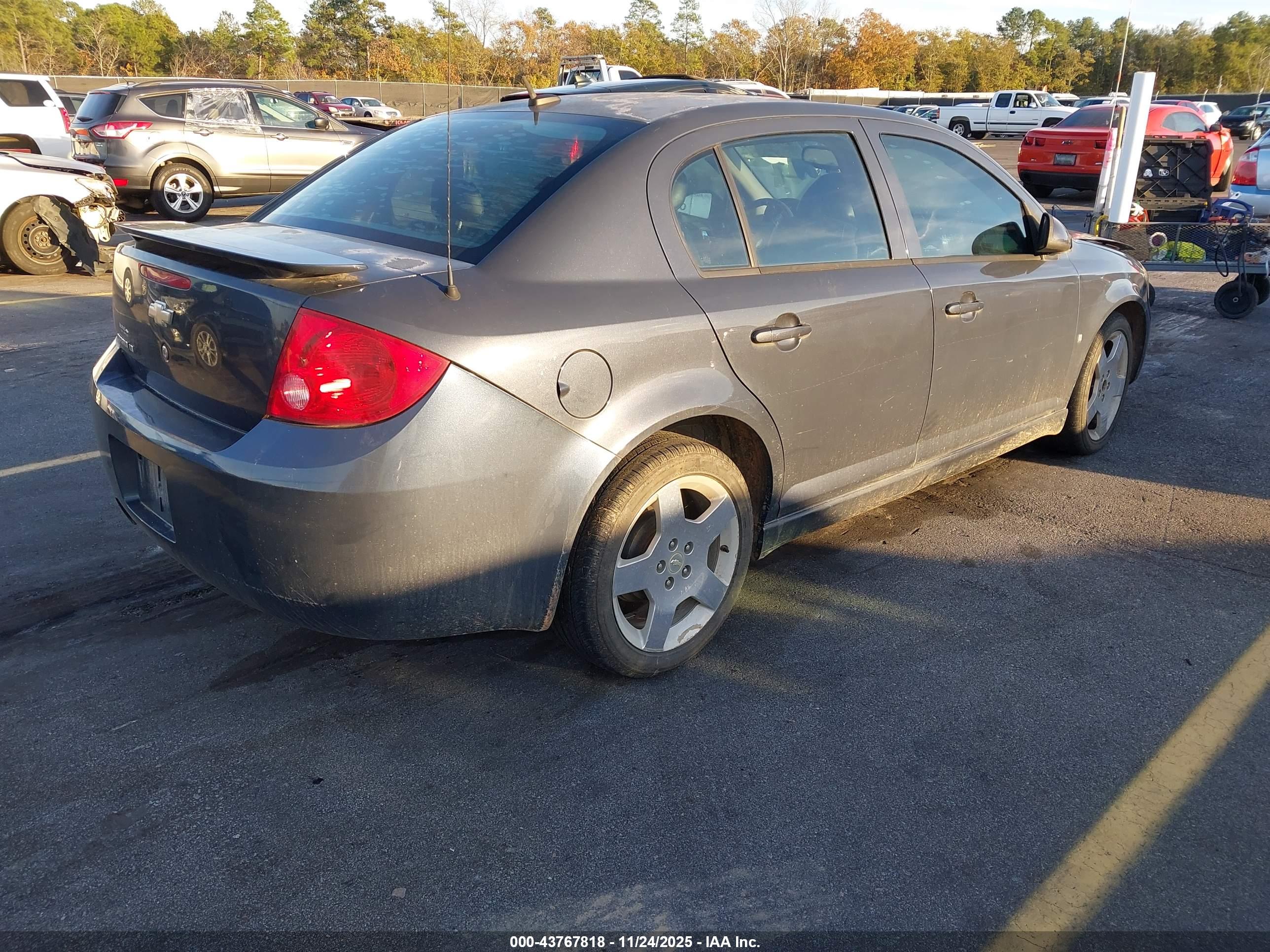 CHEVROLET COBALT image 4