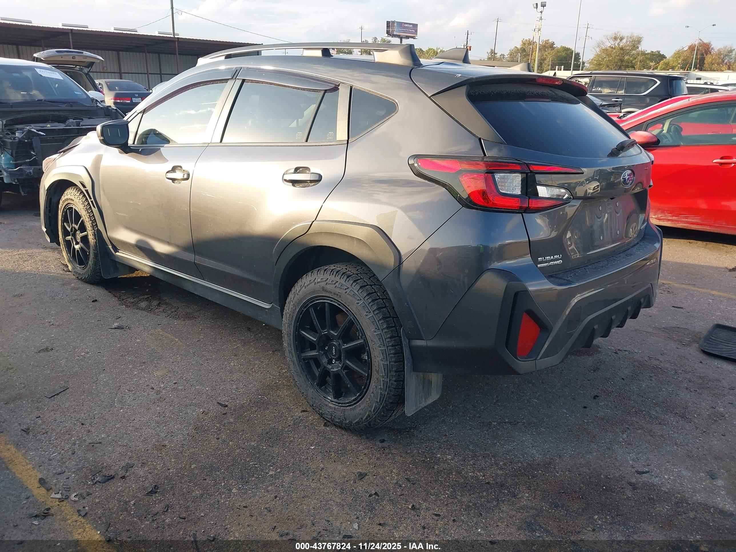 SUBARU CROSSTREK image 3