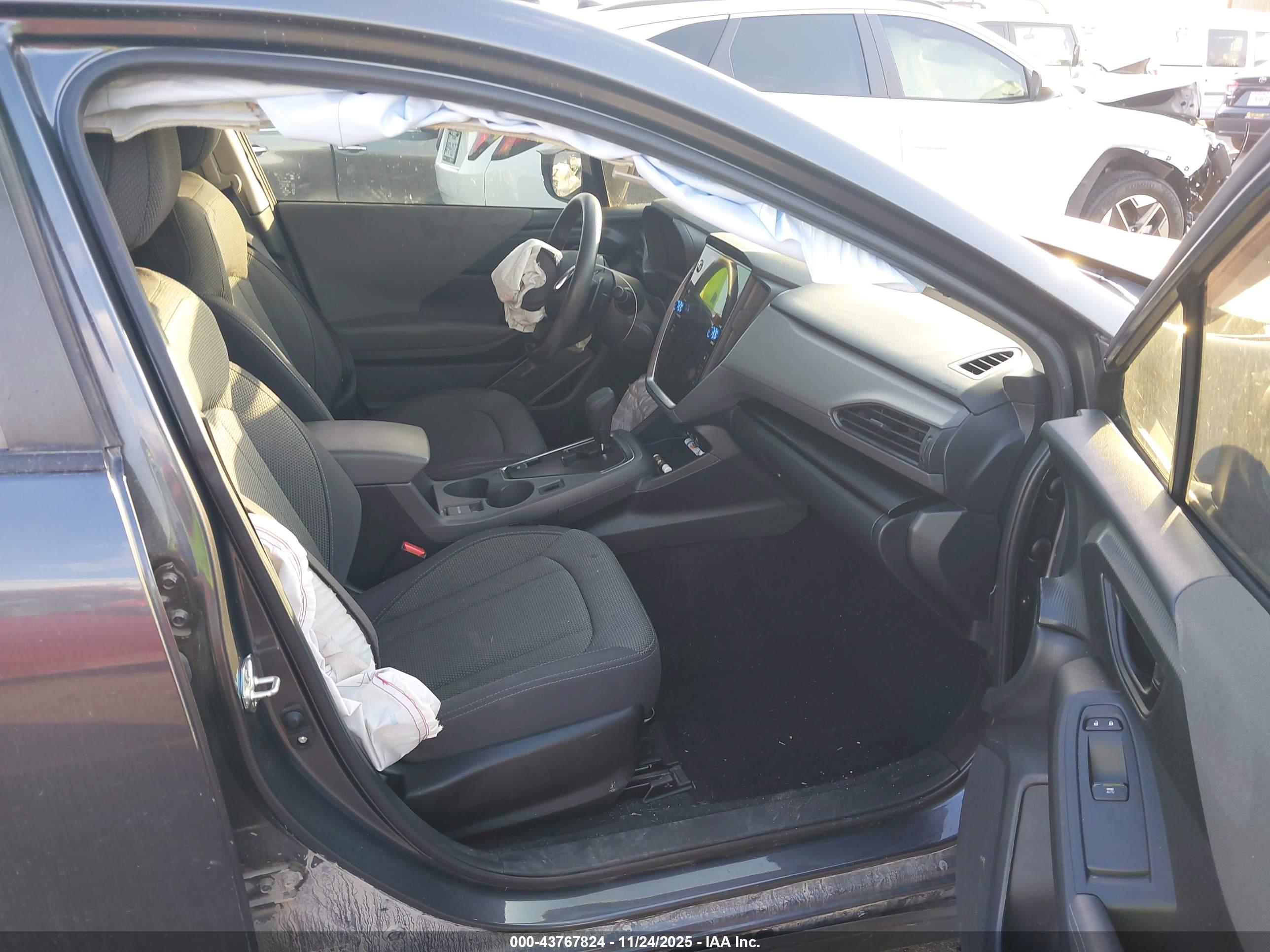 SUBARU CROSSTREK image 5