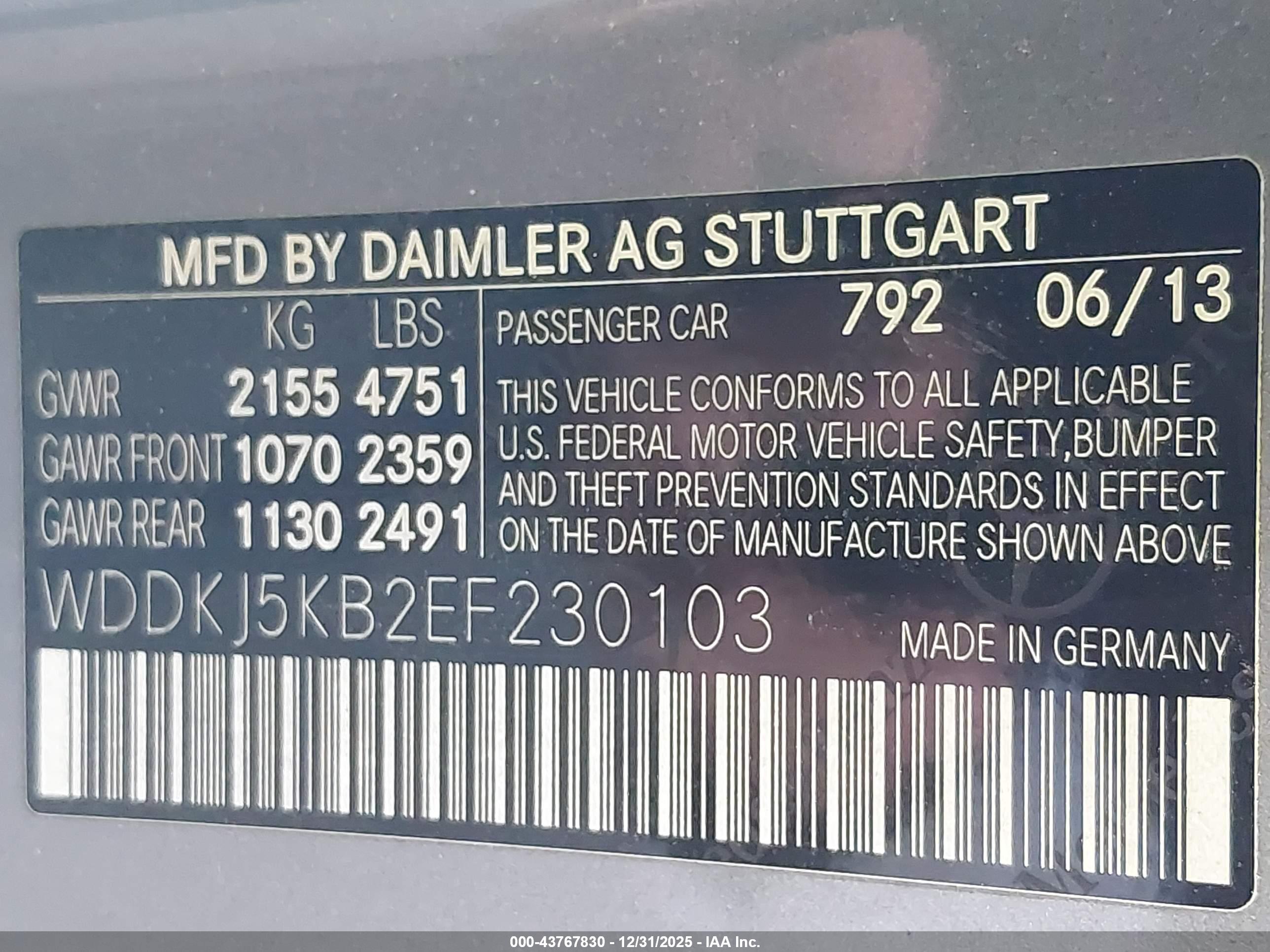 MERCEDES-BENZ E image 9