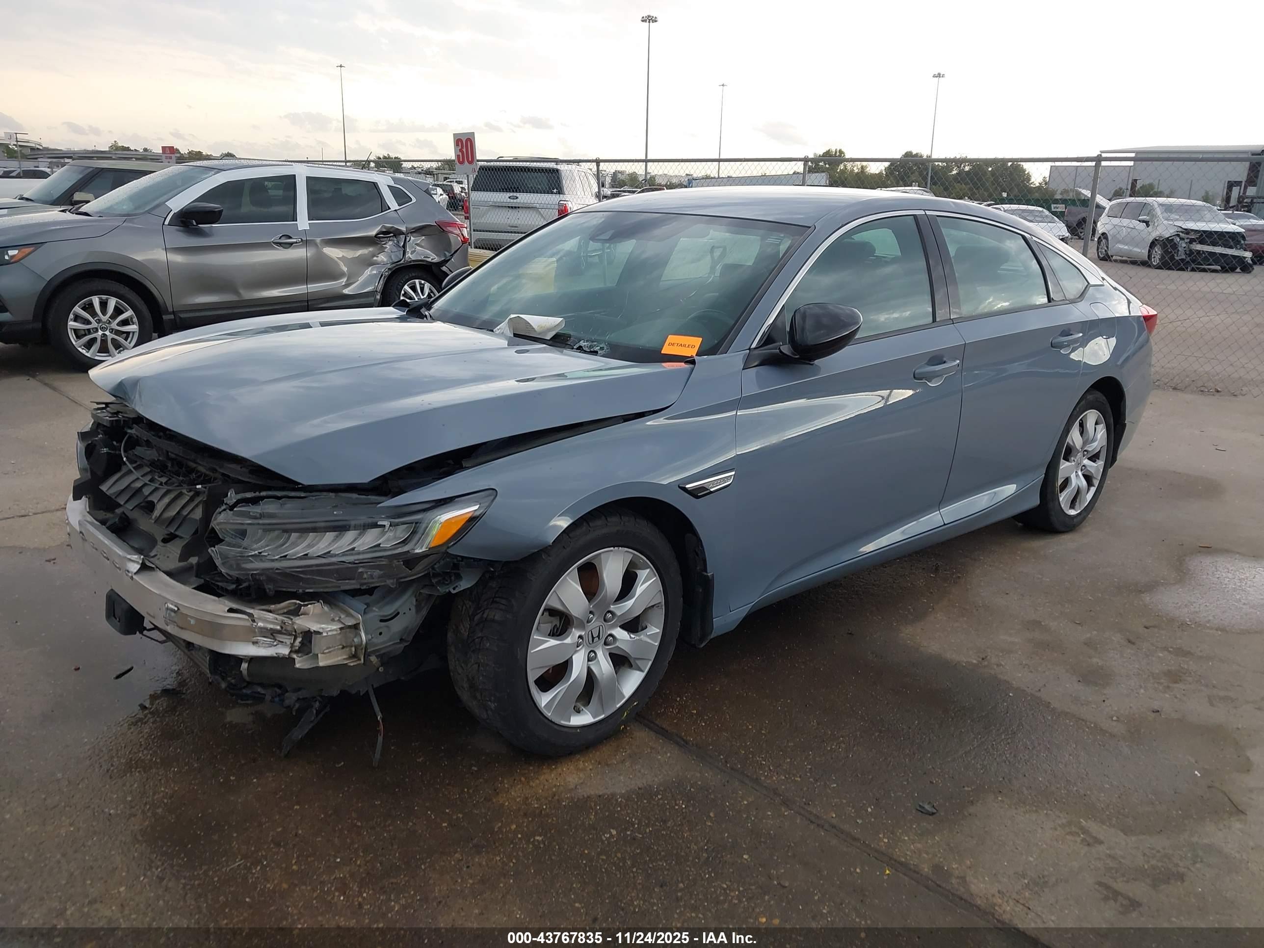 HONDA ACCORD image 2