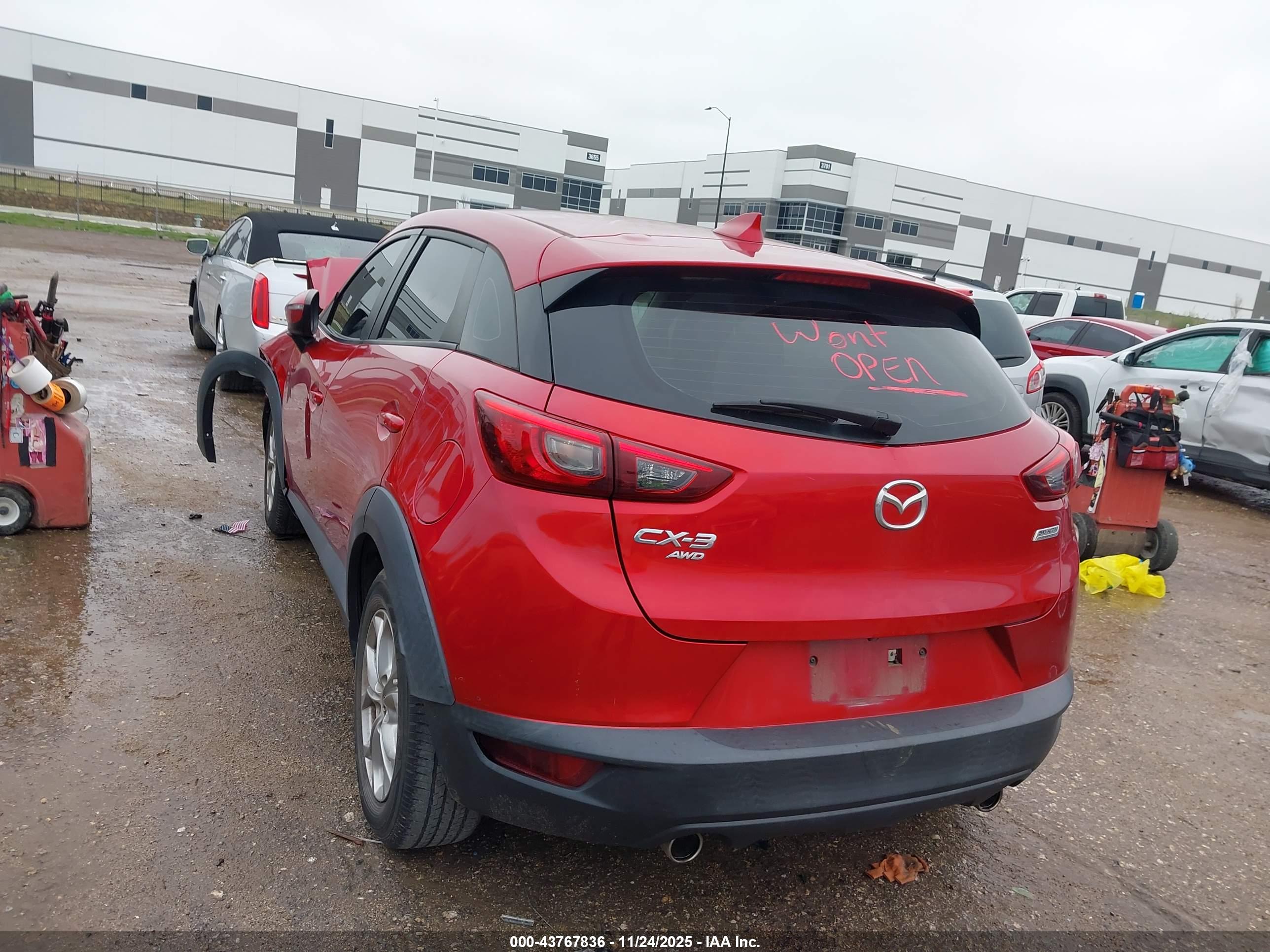 MAZDA CX-3 image 3