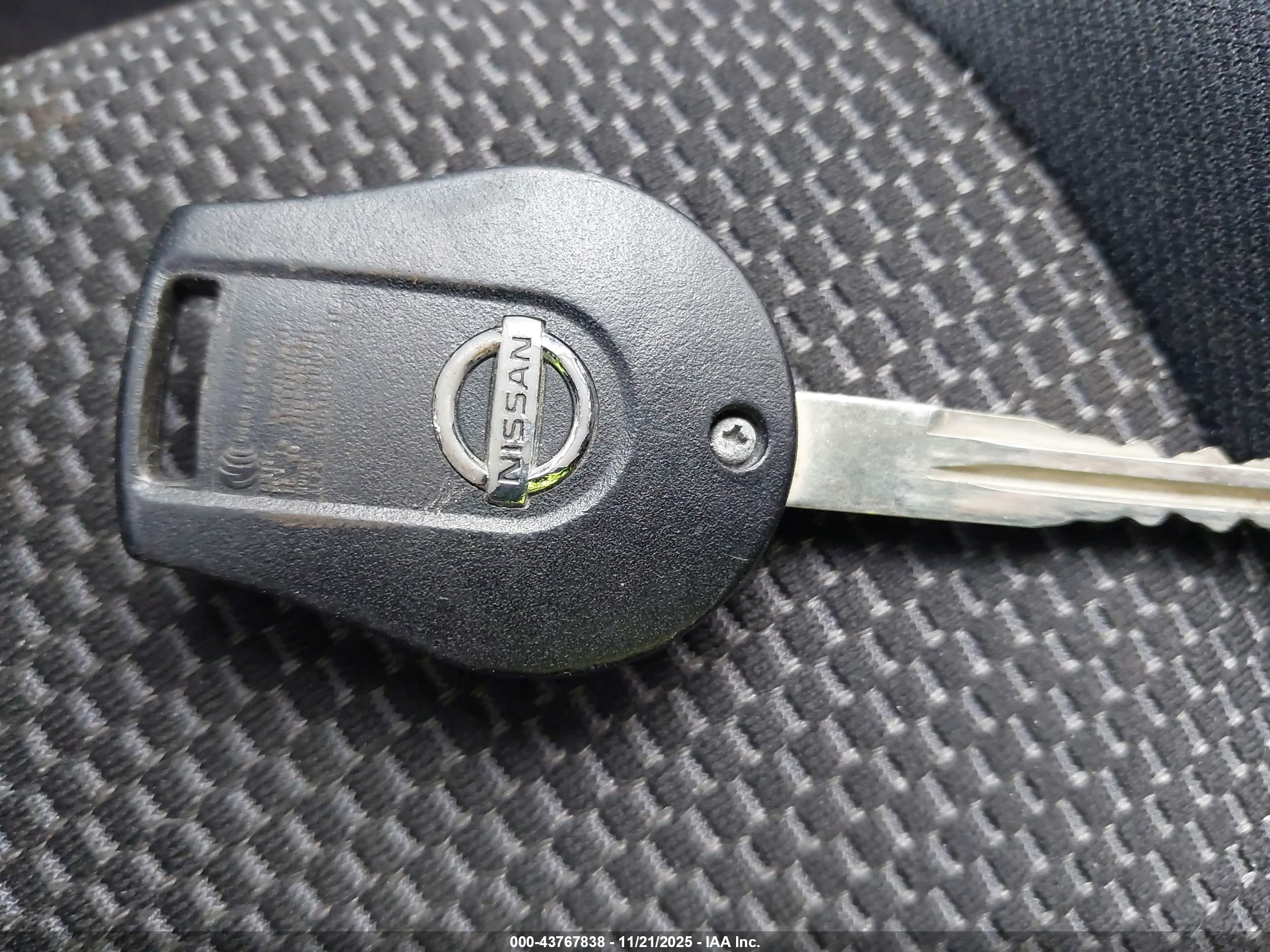 NISSAN SENTRA image 11