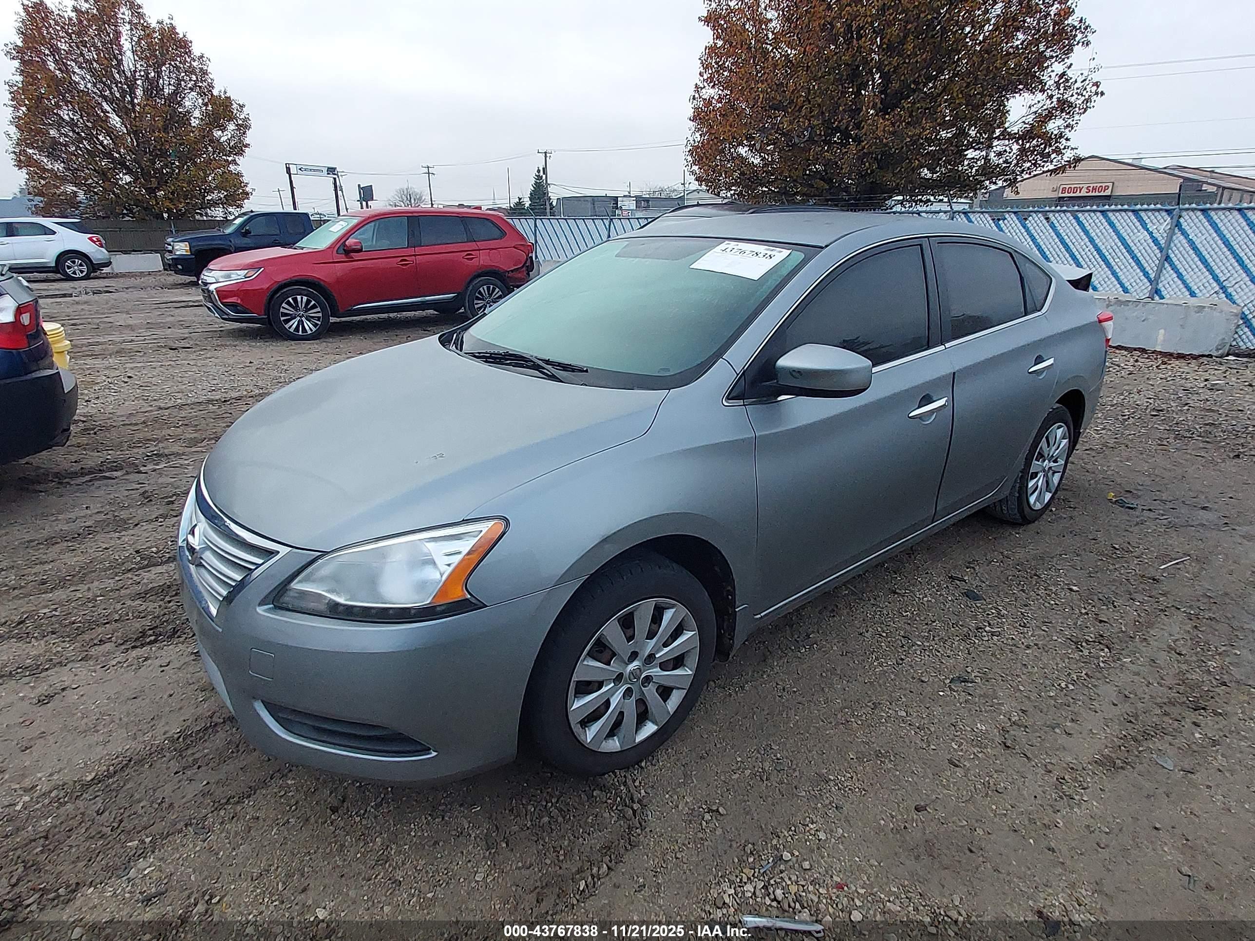 NISSAN SENTRA image 2