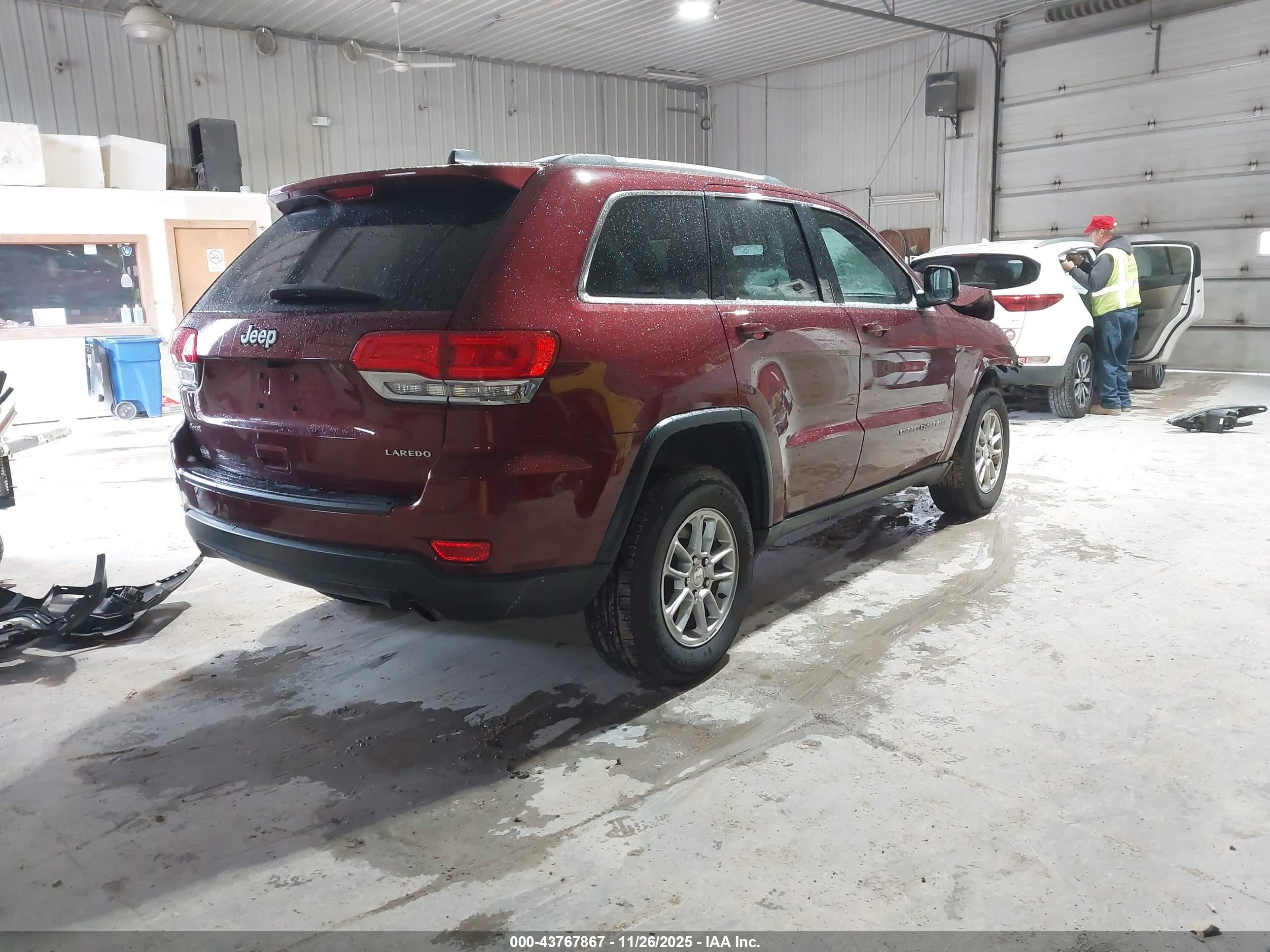 JEEP GRAND image 4