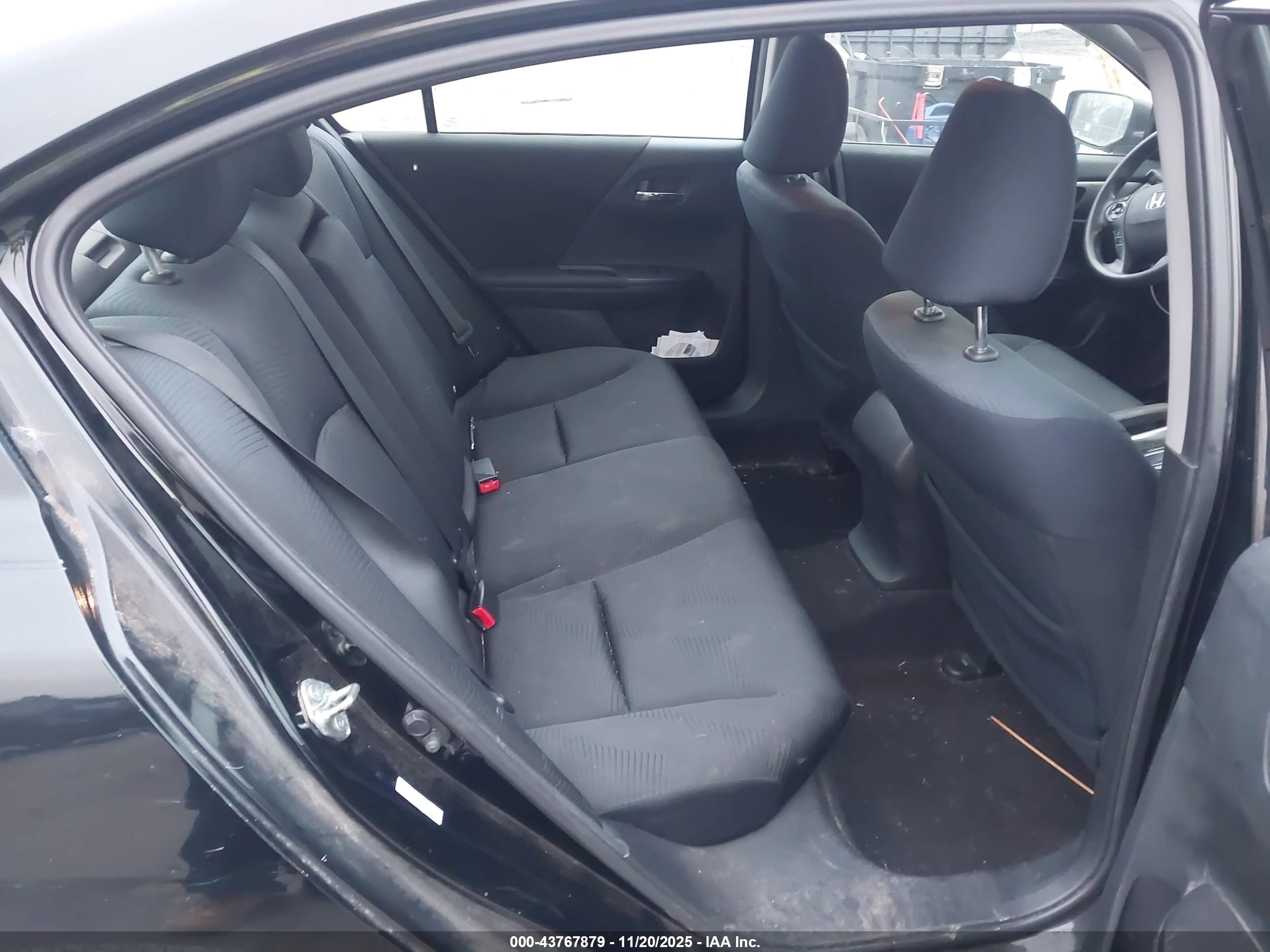 HONDA ACCORD image 8