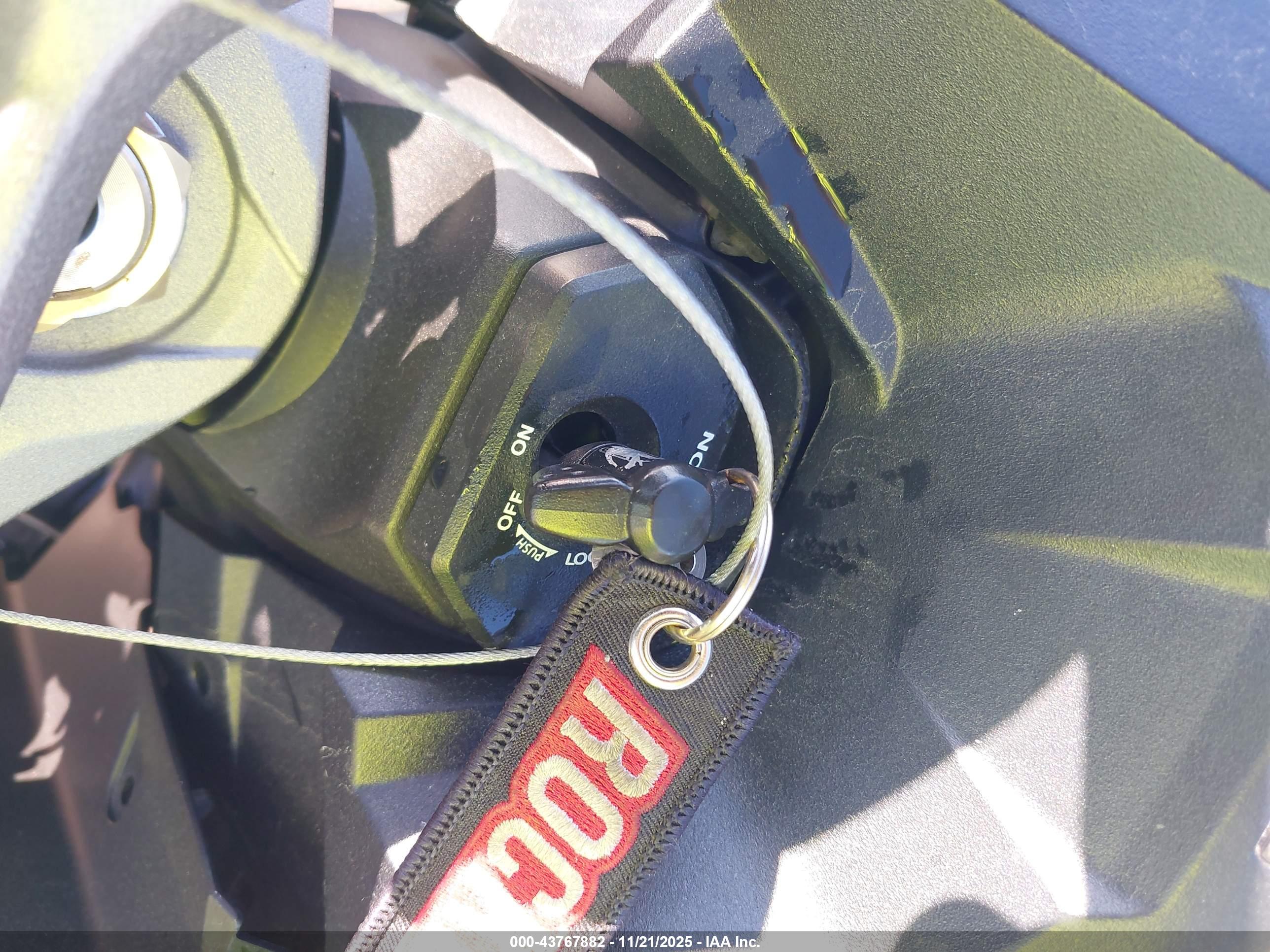 SUZUKI GSX-S1000 image 11