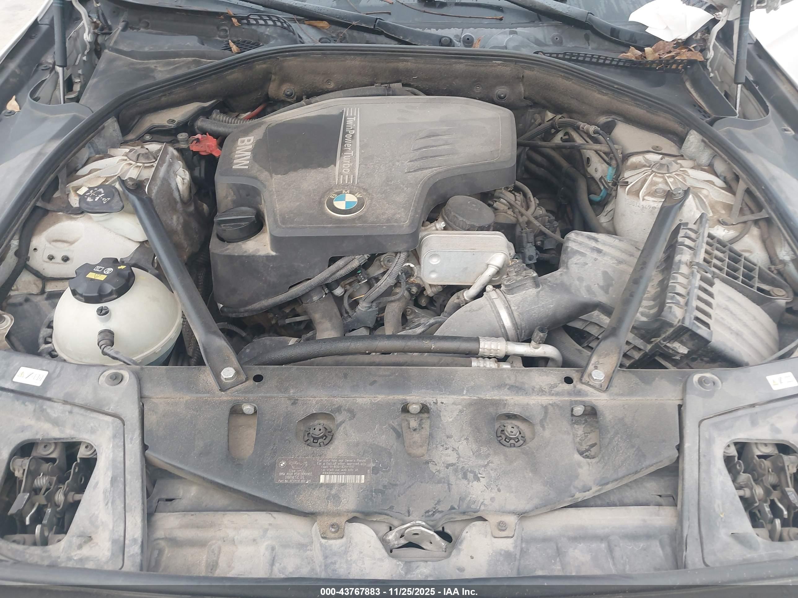 BMW 528I image 10