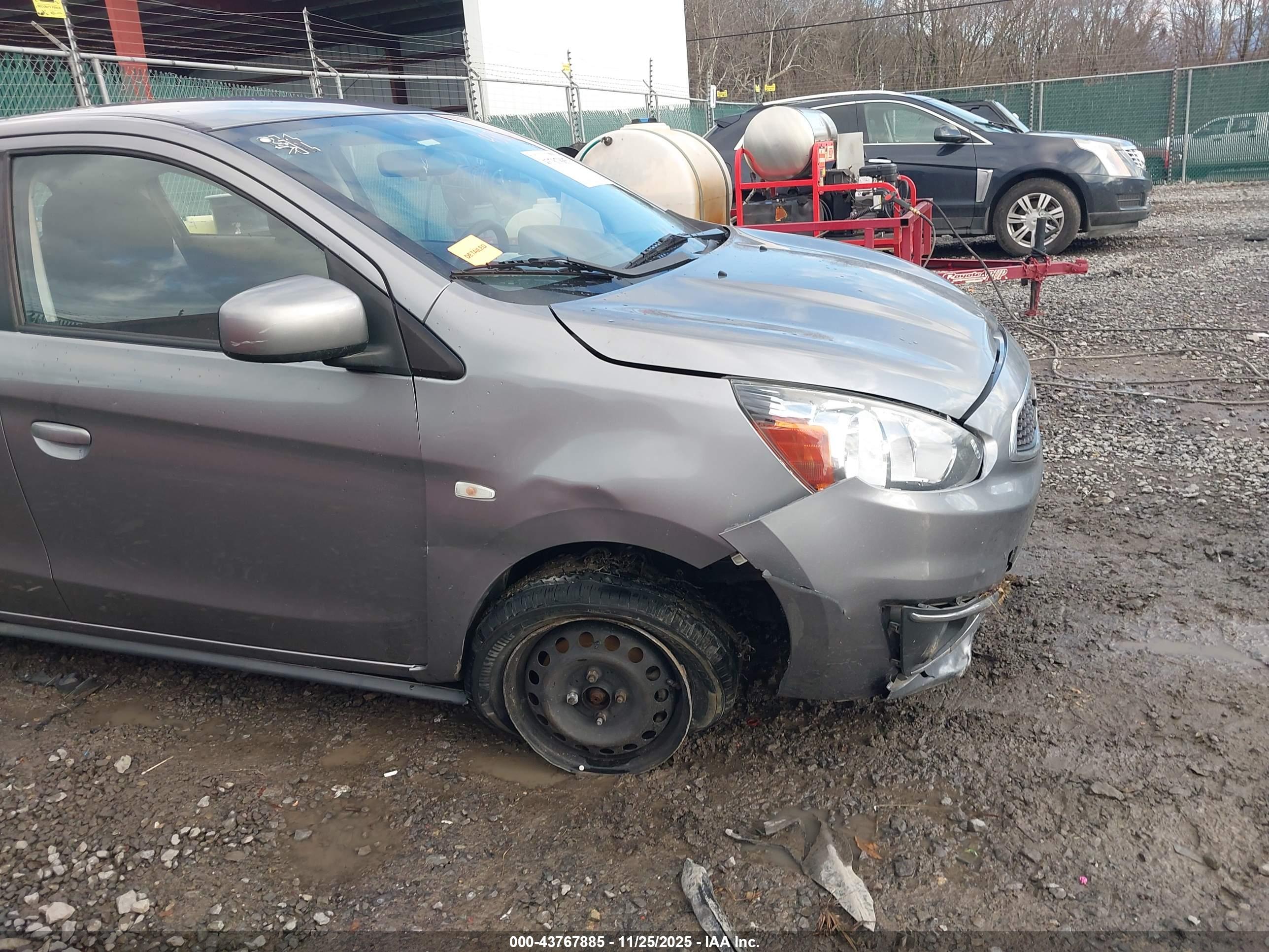 MITSUBISHI MIRAGE image 6