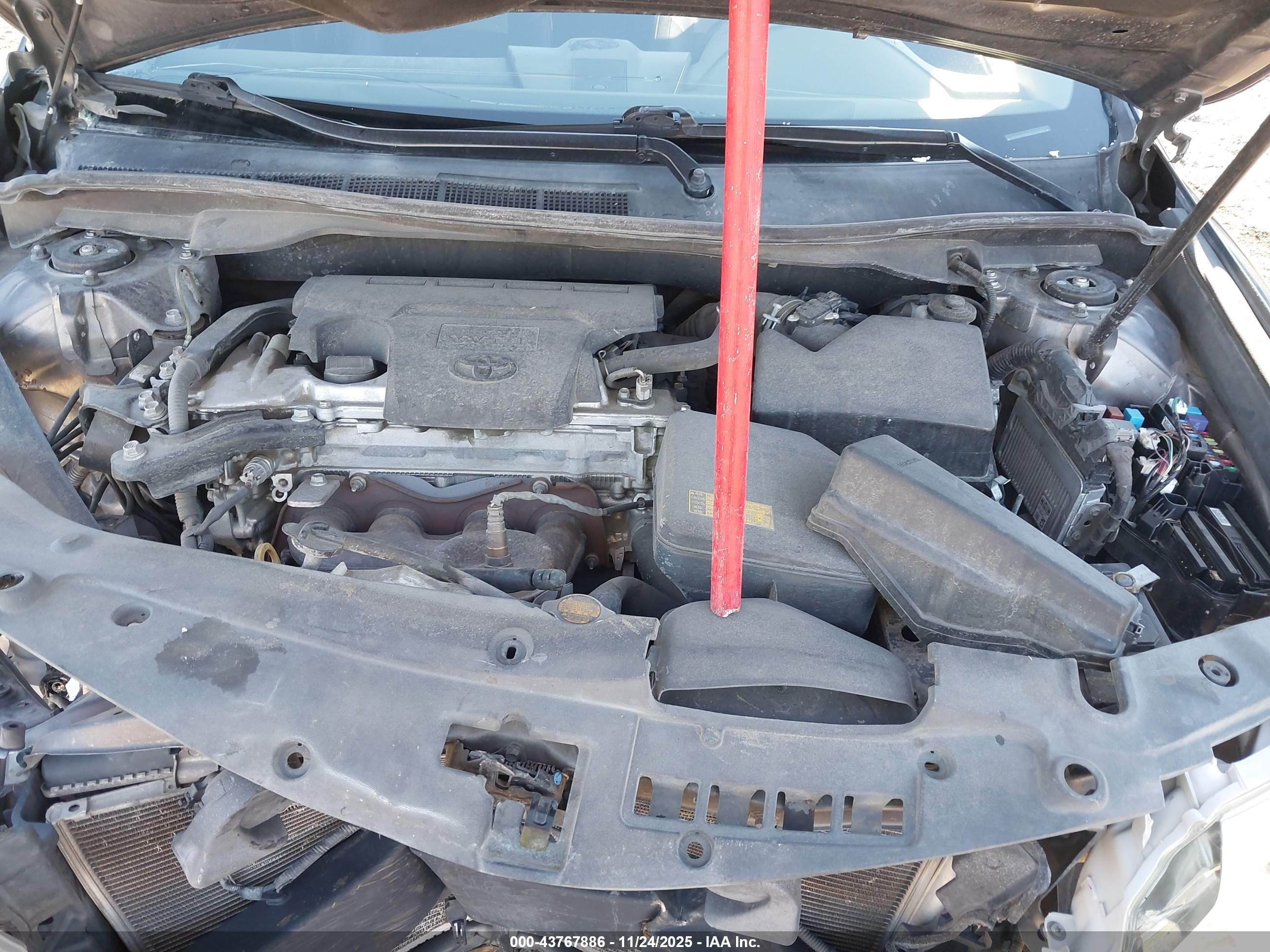 TOYOTA CAMRY image 10
