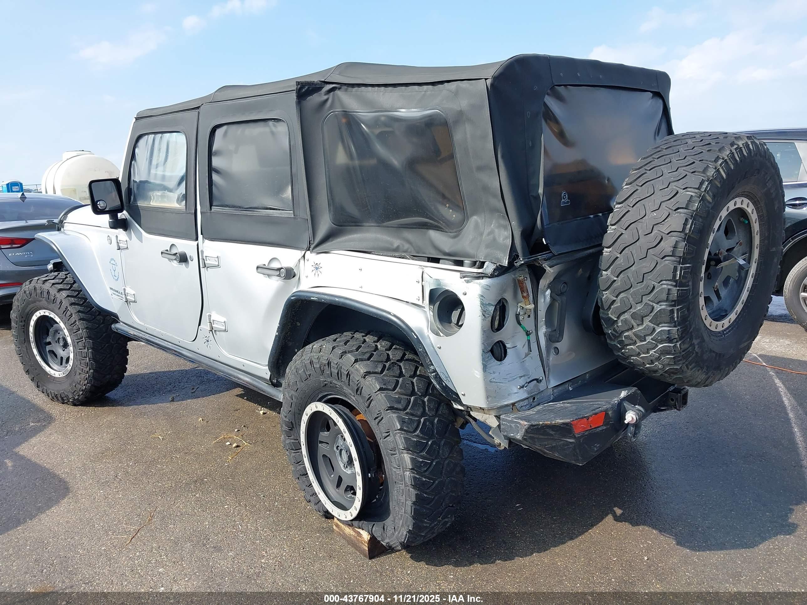JEEP WRANGLER image 3