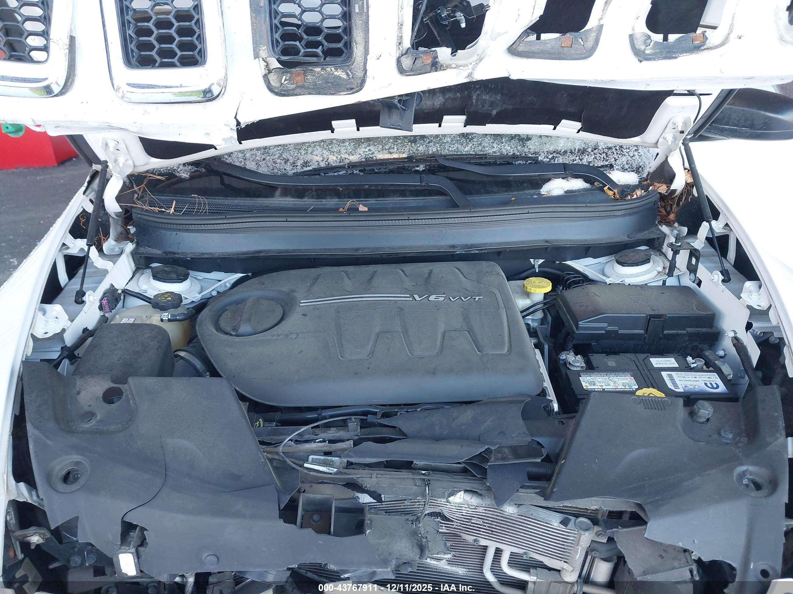JEEP CHEROKEE image 10
