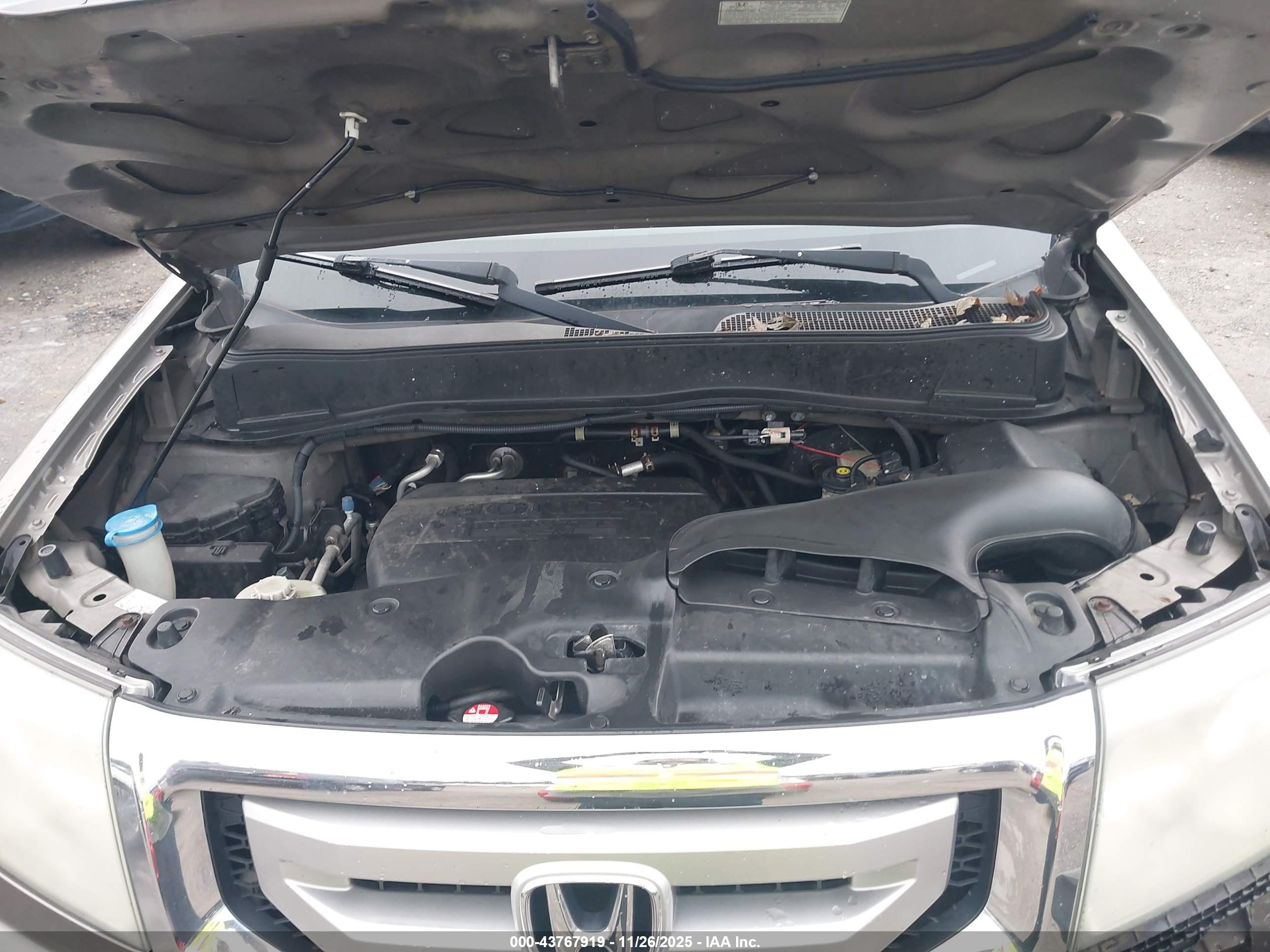 HONDA PILOT image 10