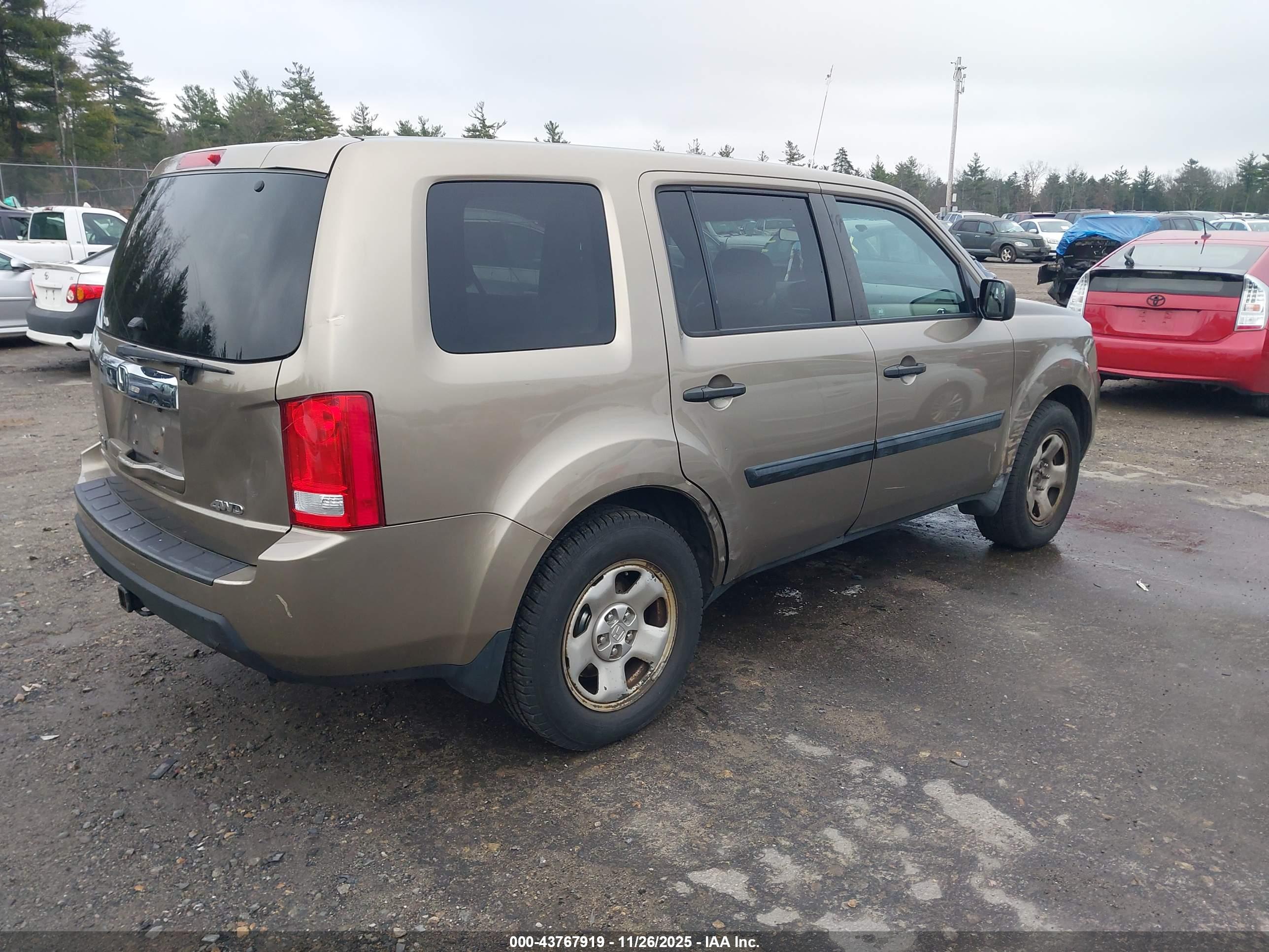 HONDA PILOT image 4