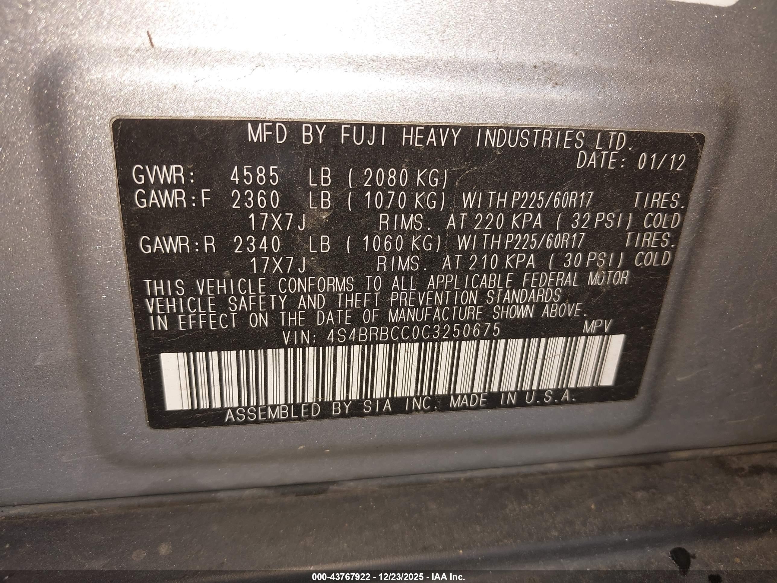 SUBARU OUTBACK image 9