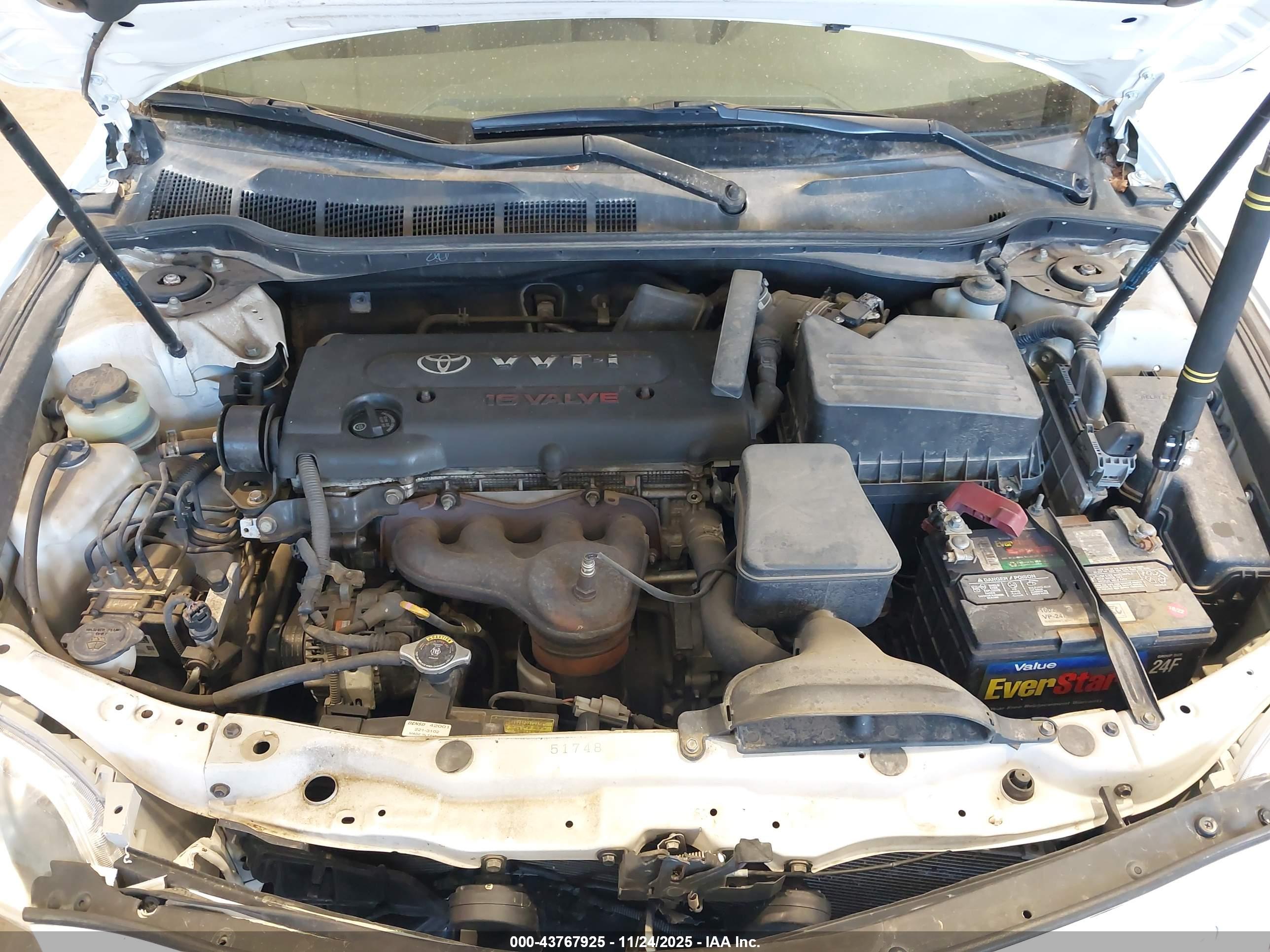 TOYOTA CAMRY image 10