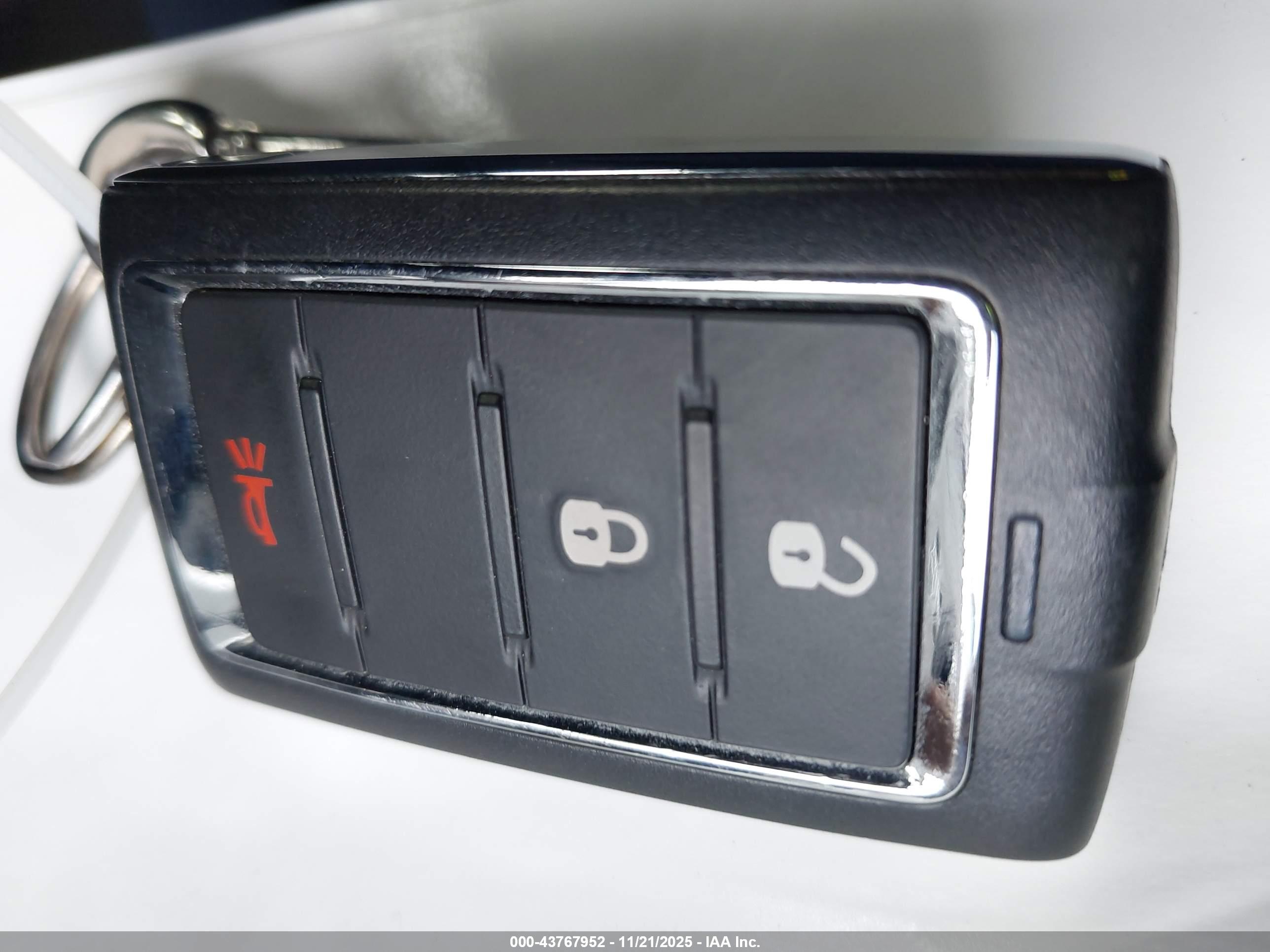 JEEP GRAND image 11