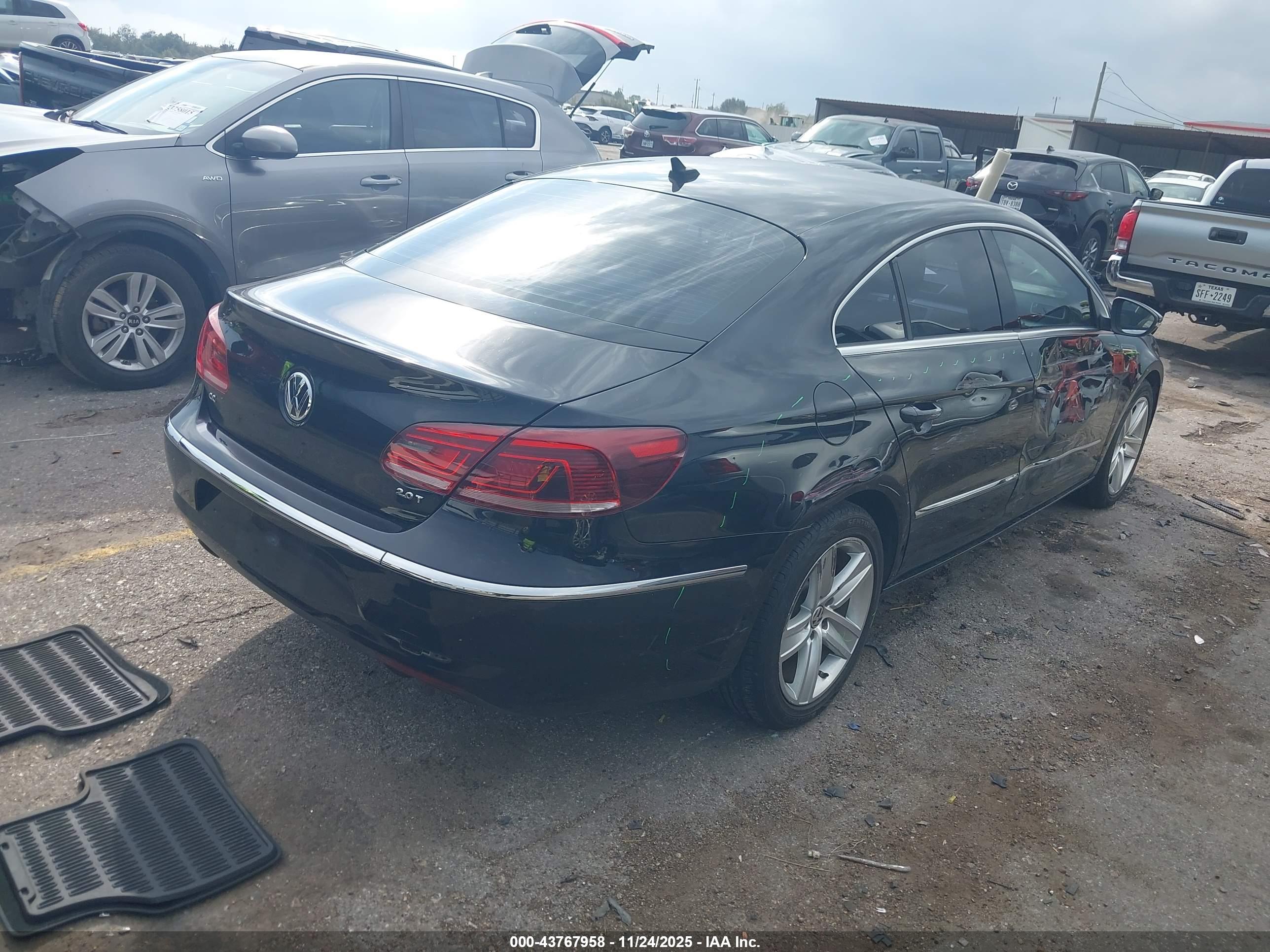 VOLKSWAGEN CC image 4