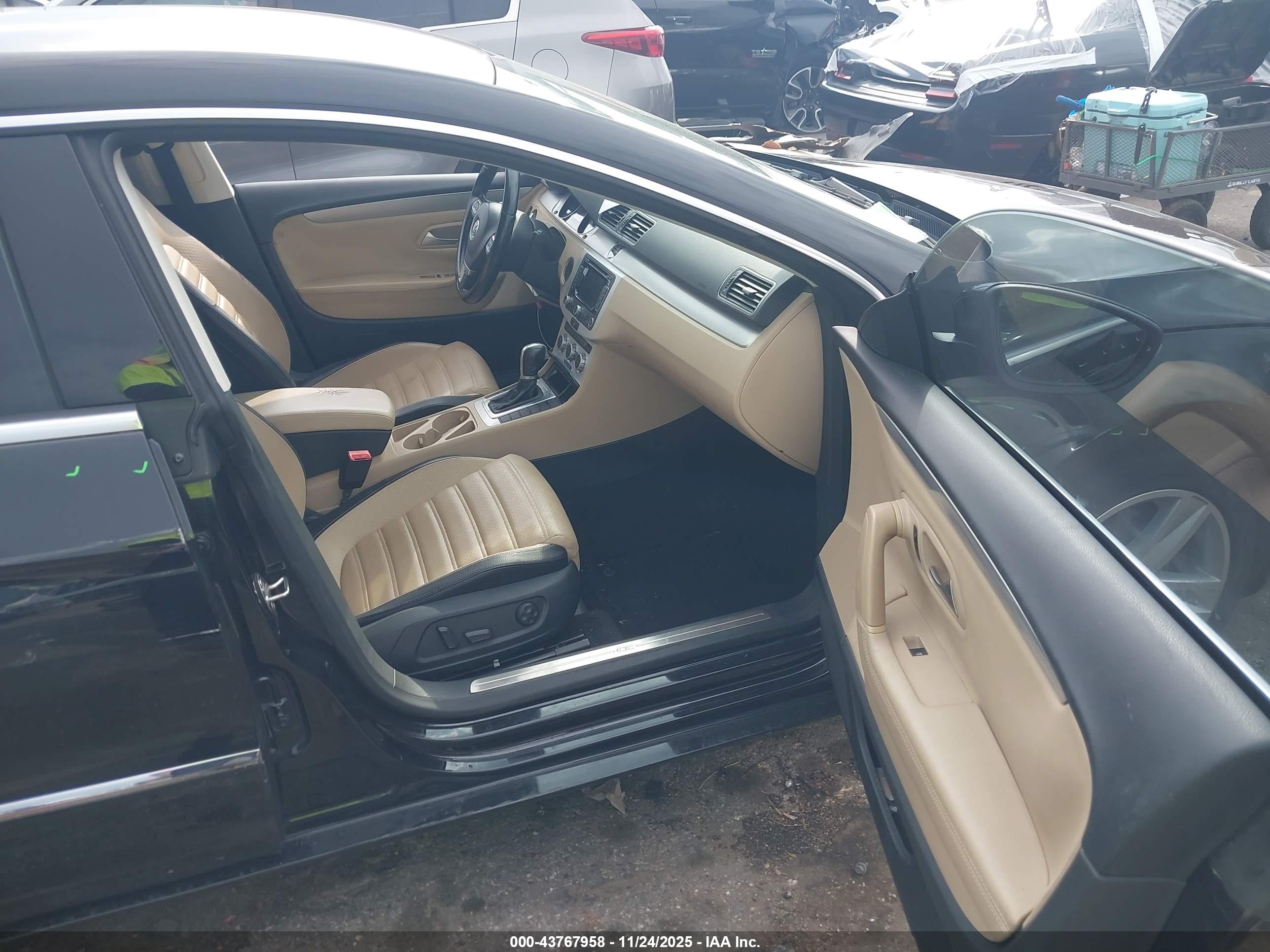 VOLKSWAGEN CC image 5