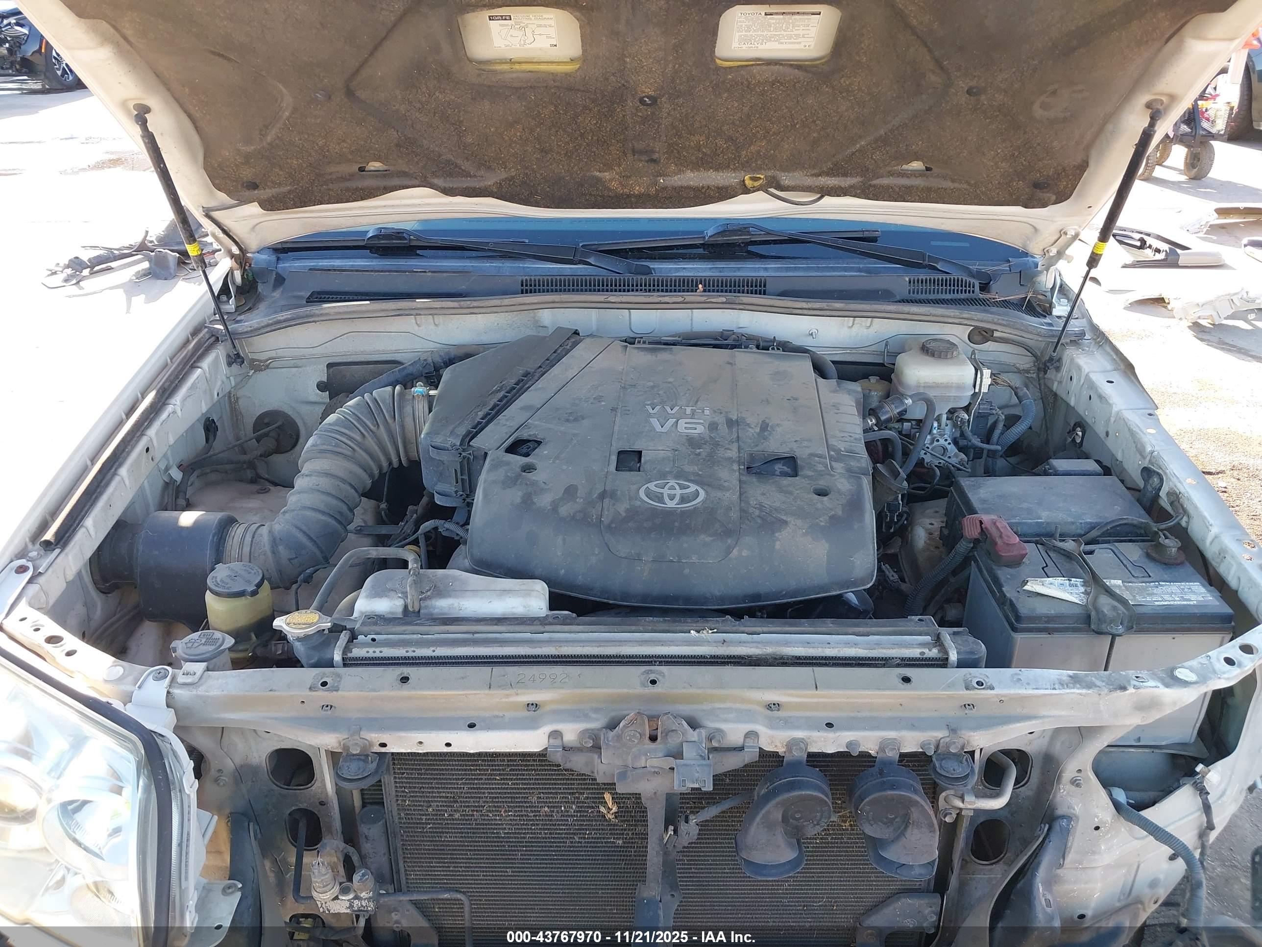 TOYOTA 4RUNNER image 10