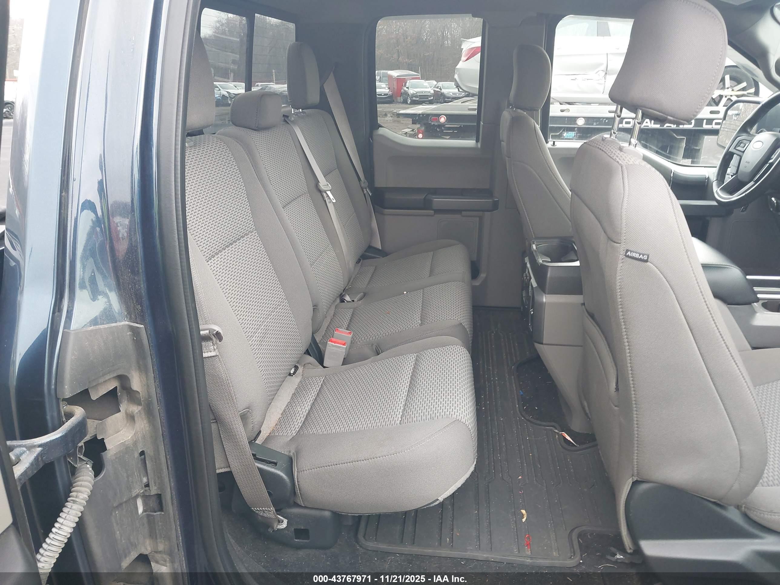 FORD F-150 image 8