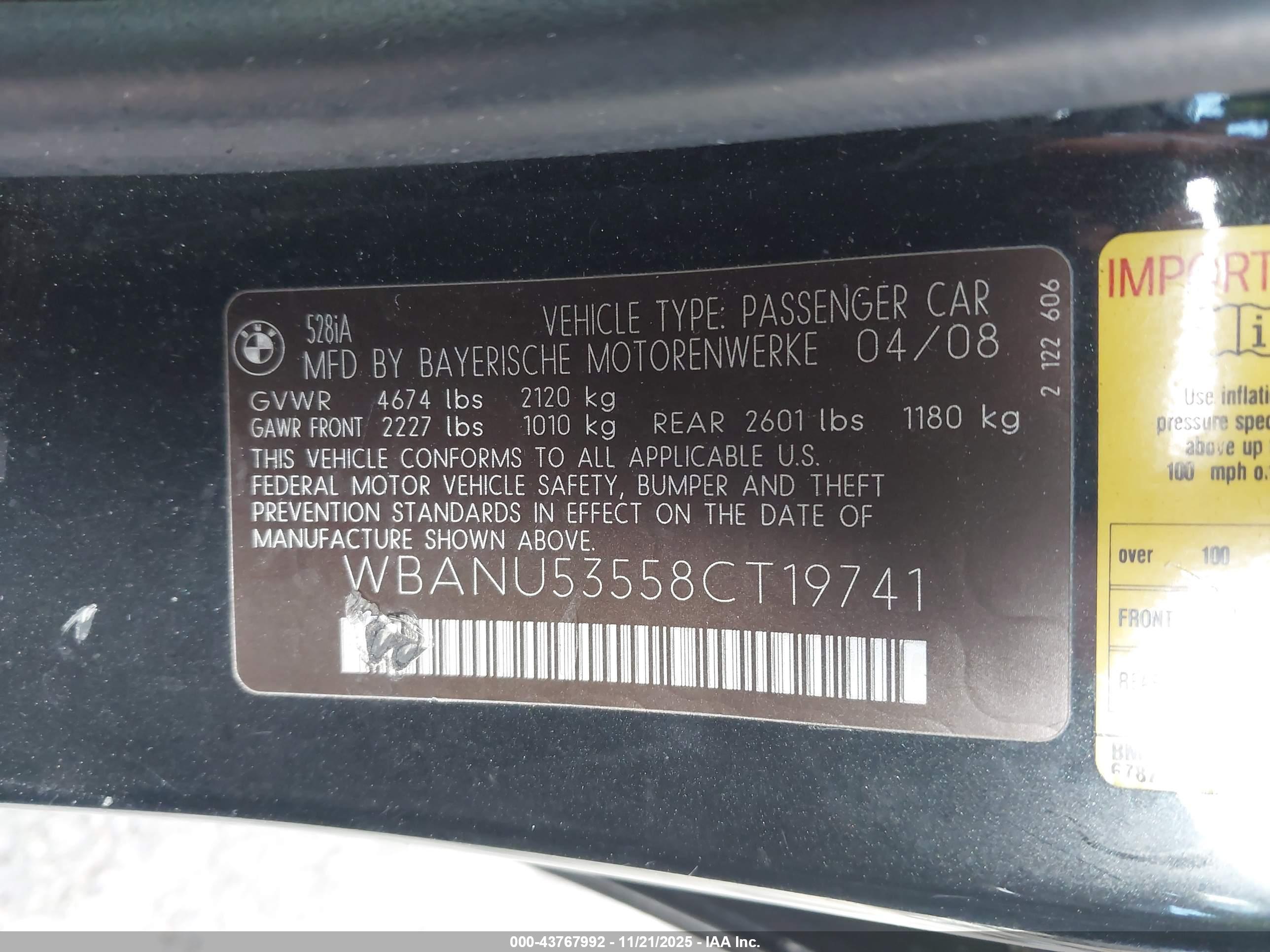 BMW 528I image 9