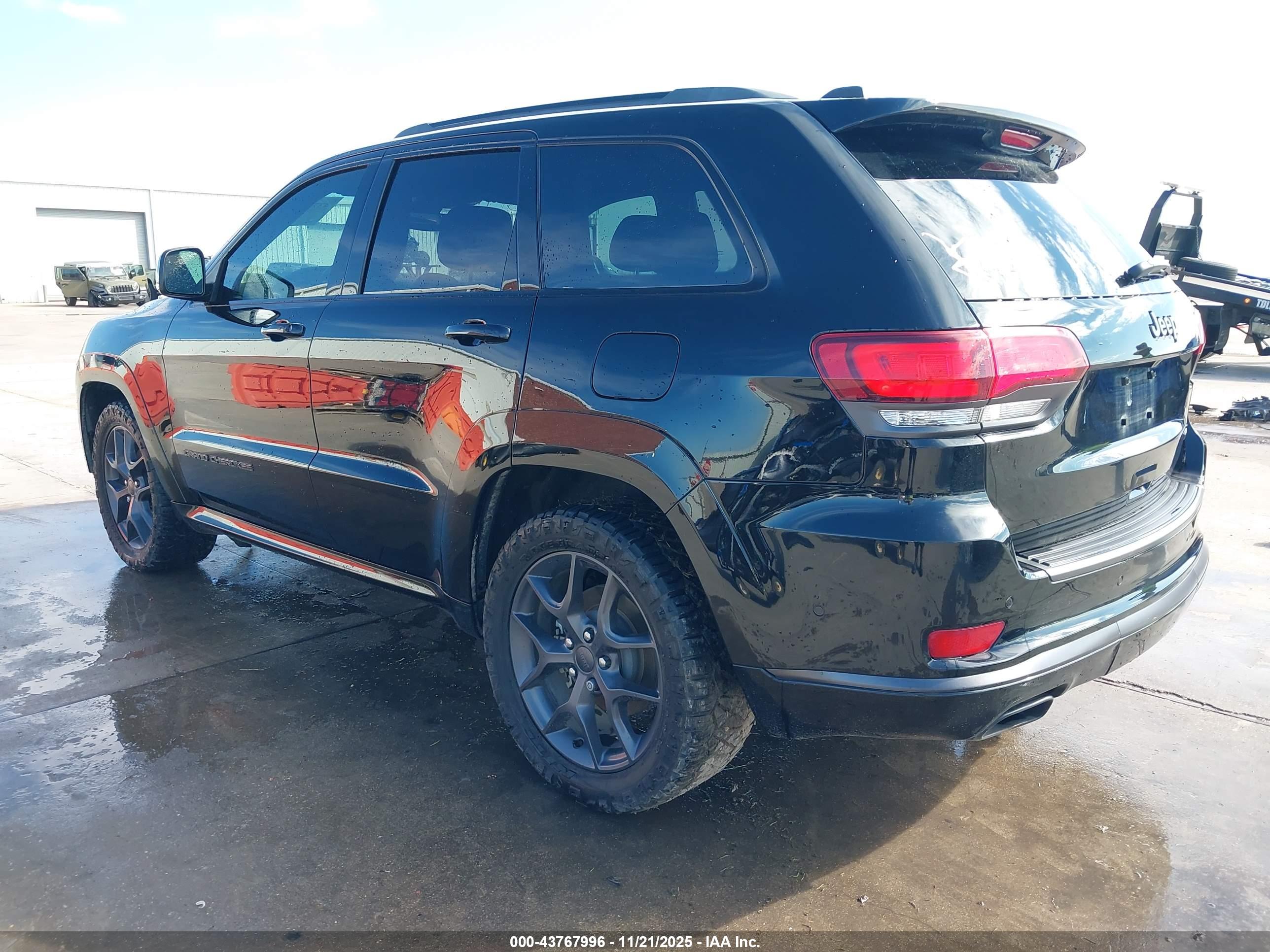 JEEP GRAND image 3