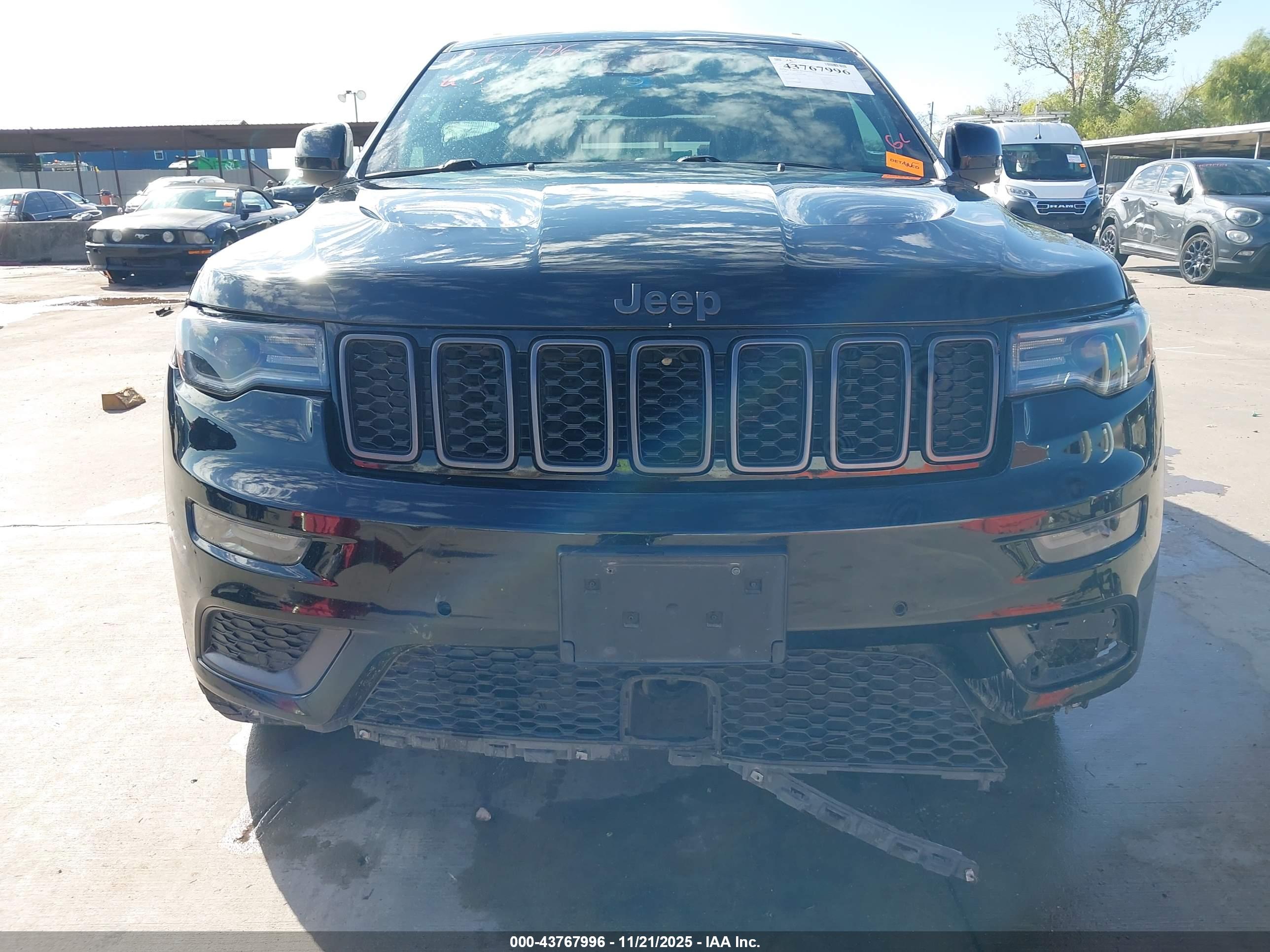 JEEP GRAND image 6