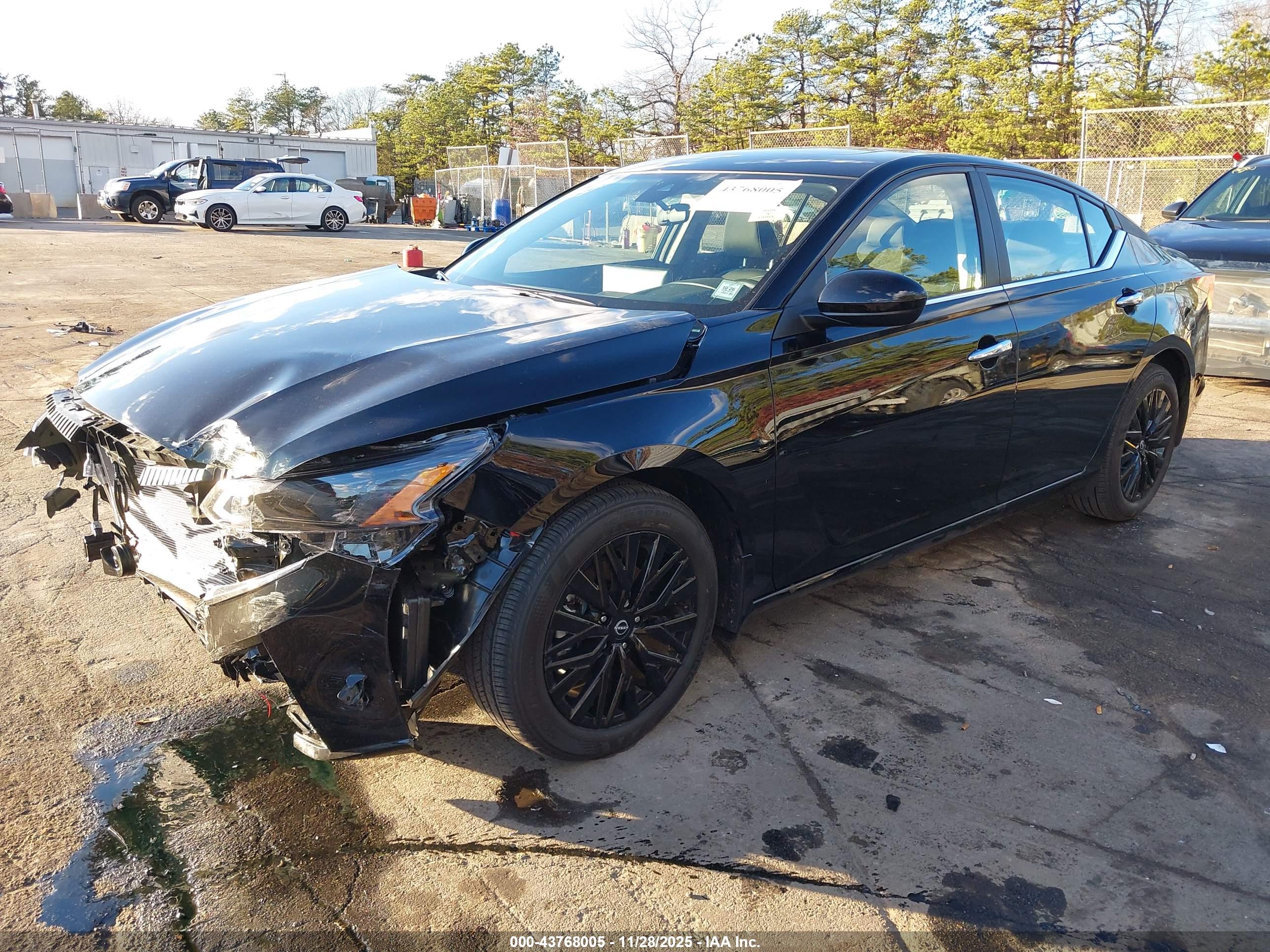 NISSAN ALTIMA image 2
