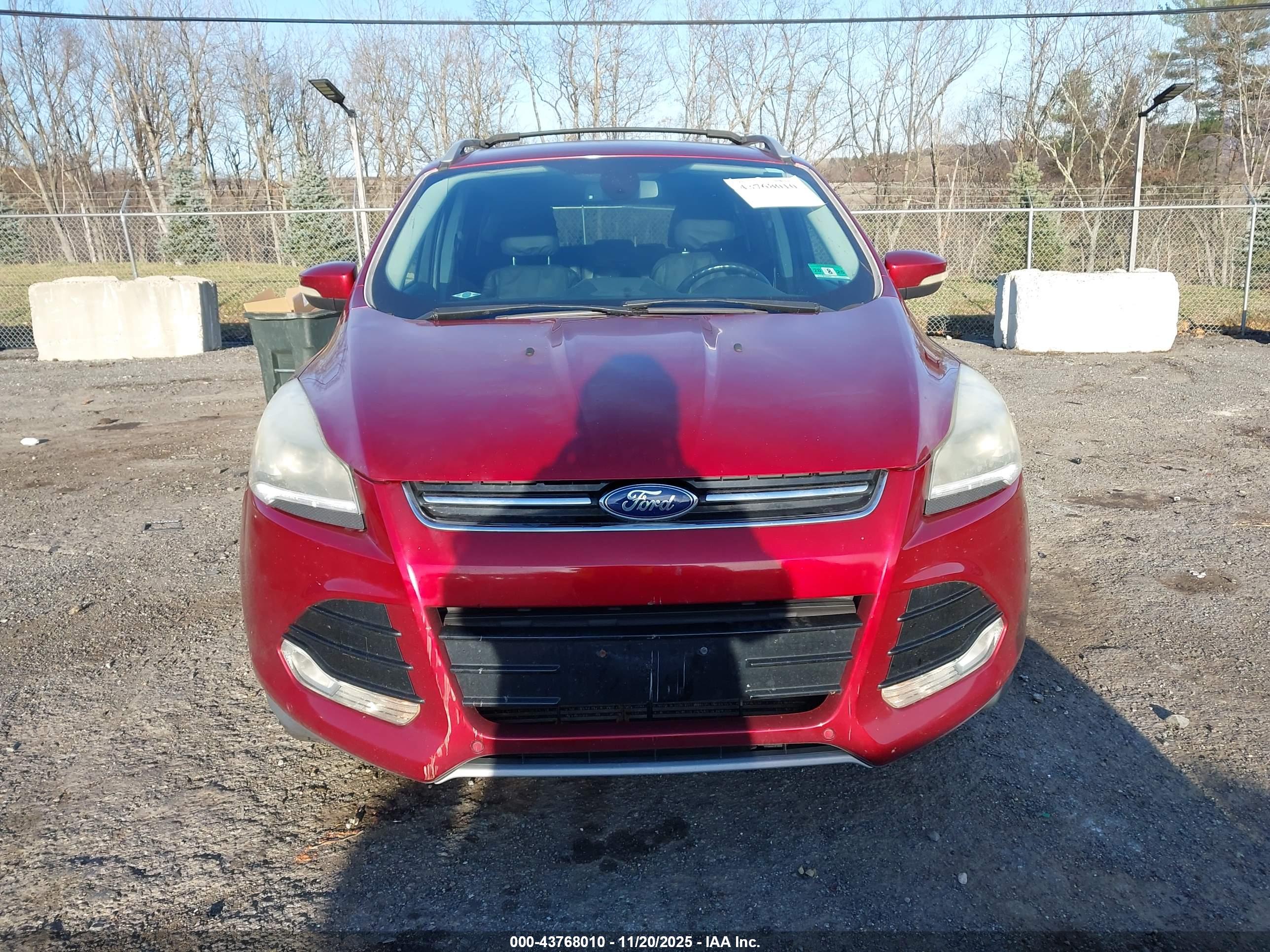 FORD ESCAPE image 6