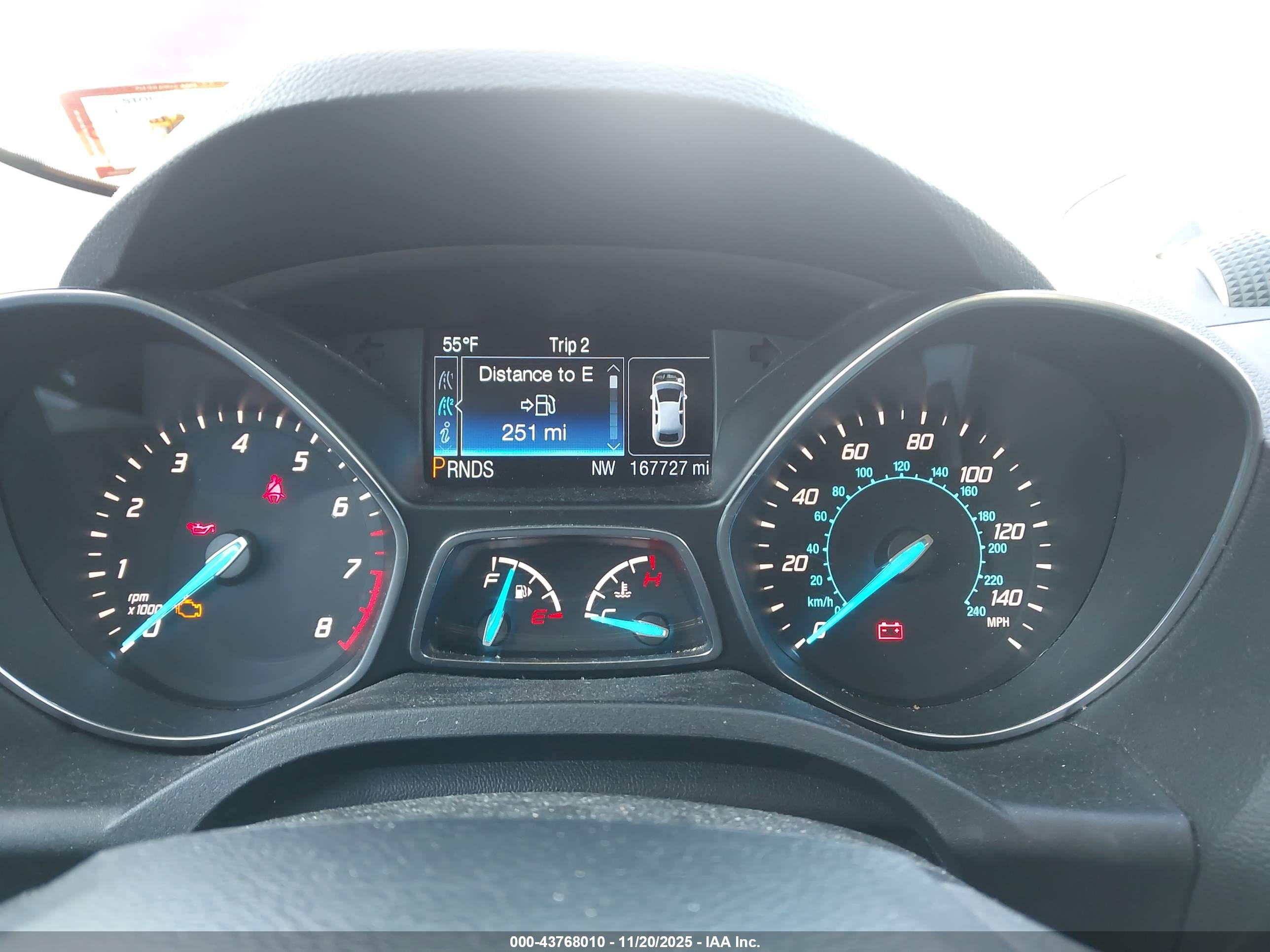 FORD ESCAPE image 7