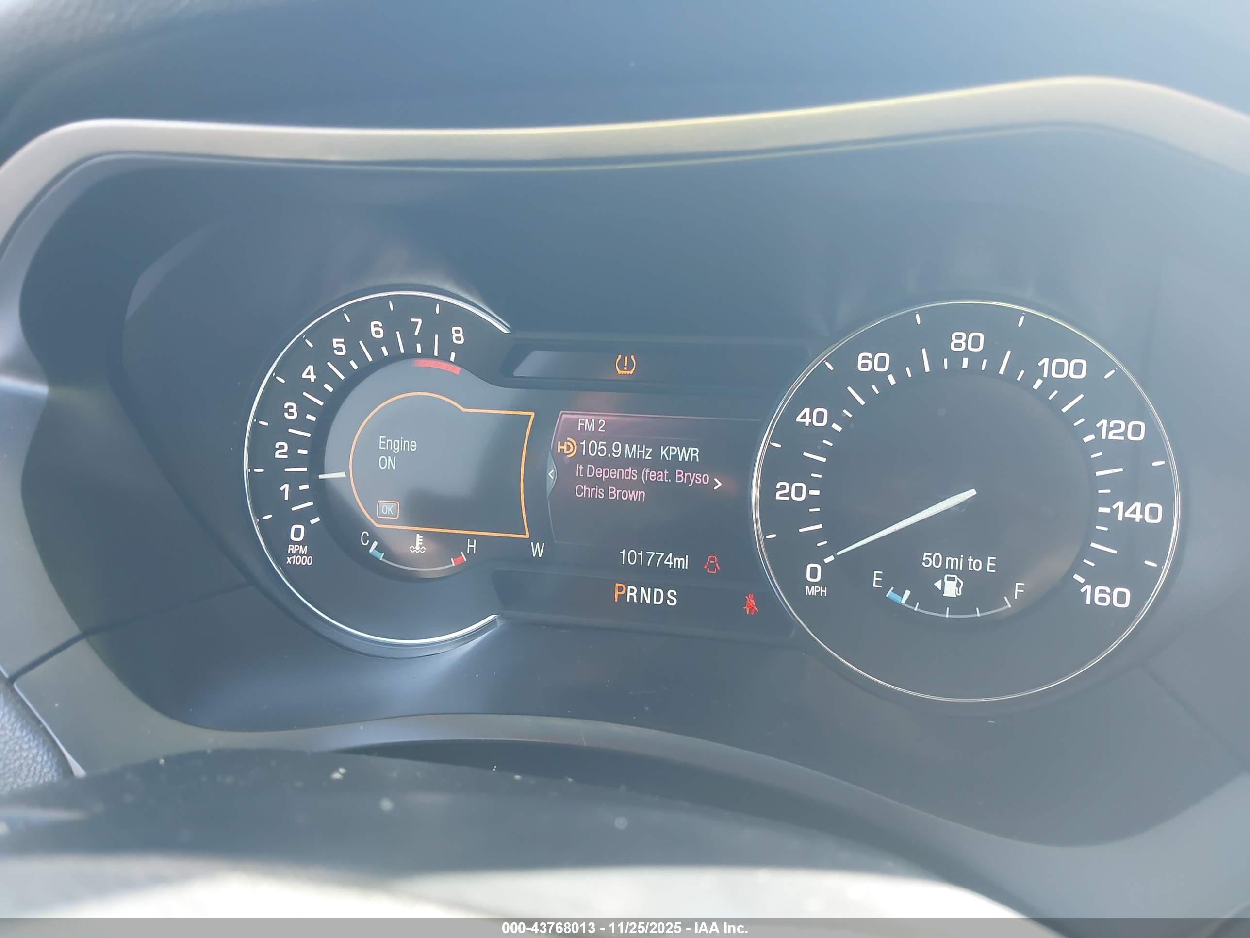 LINCOLN MKZ image 7
