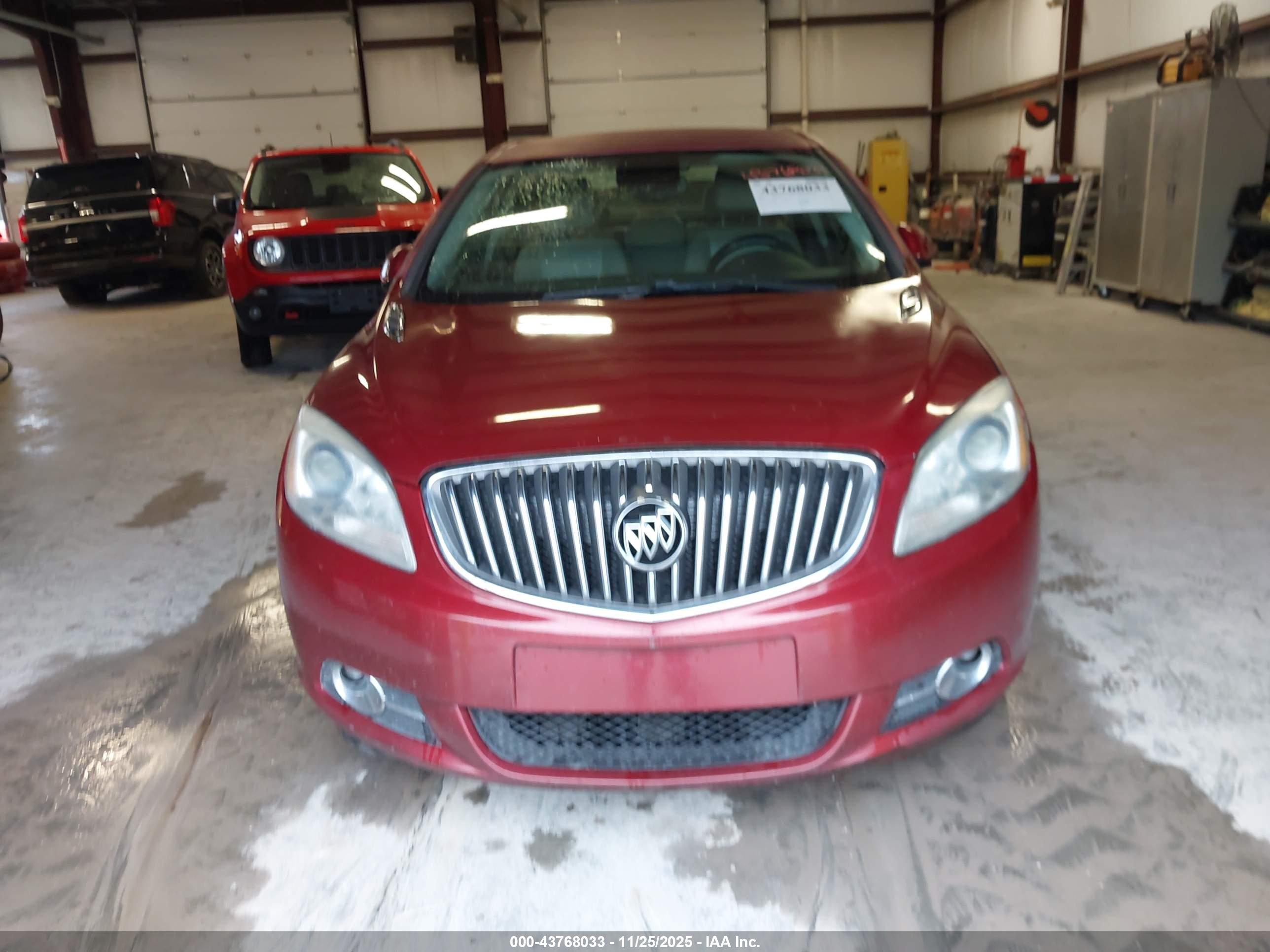 BUICK VERANO image 6