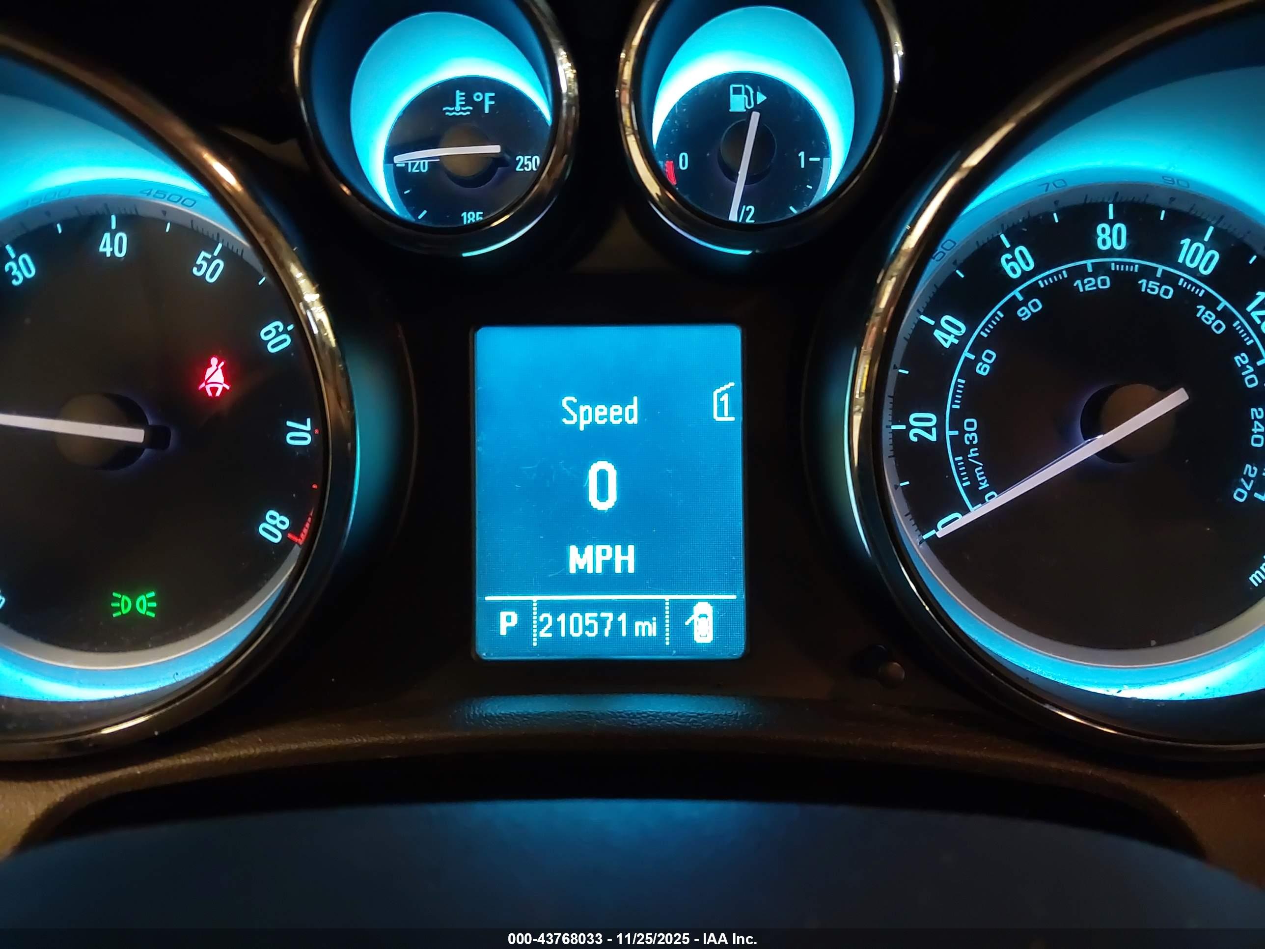 BUICK VERANO image 7