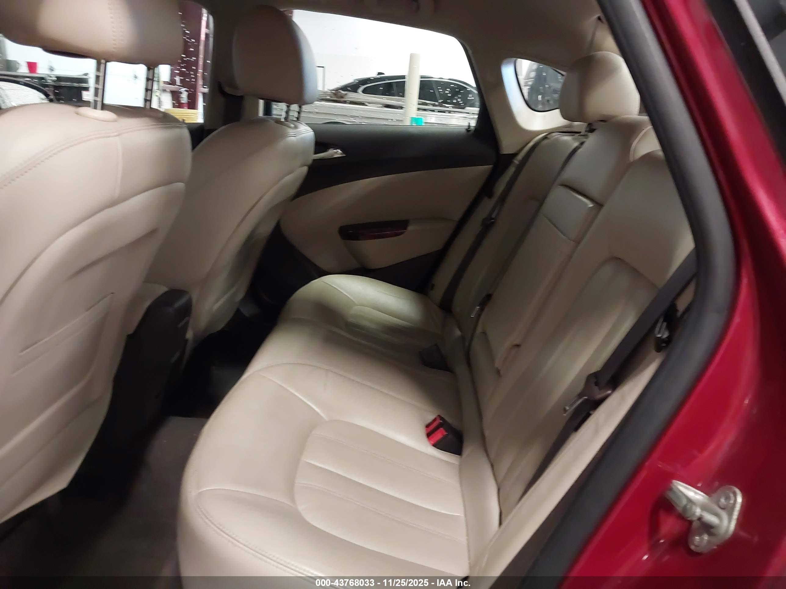 BUICK VERANO image 8