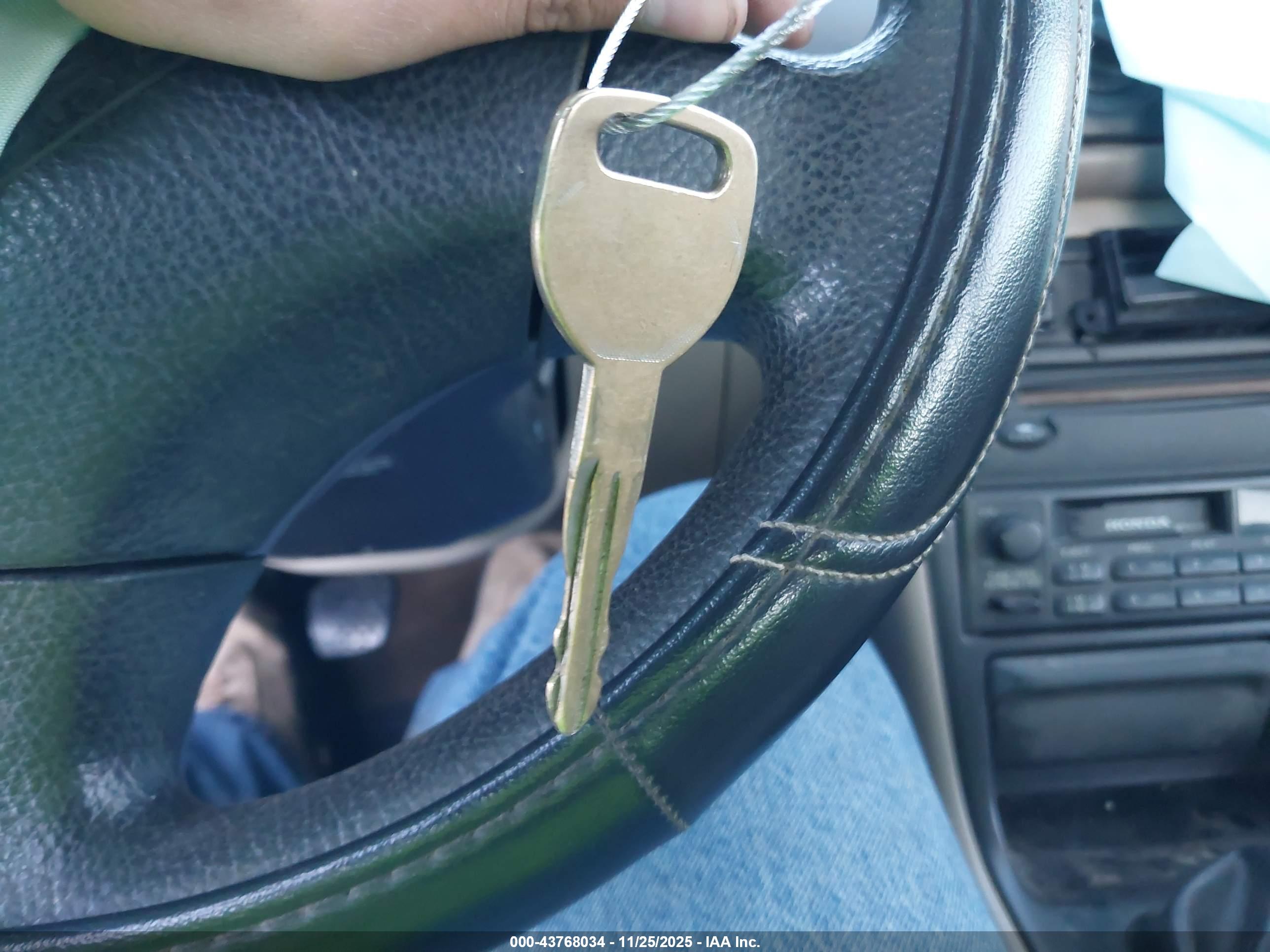 HONDA ACCORD image 11