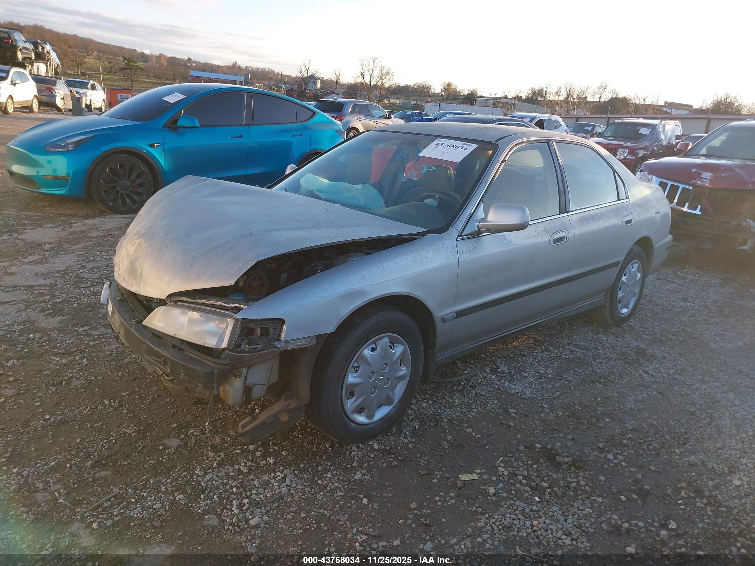 HONDA ACCORD image 2