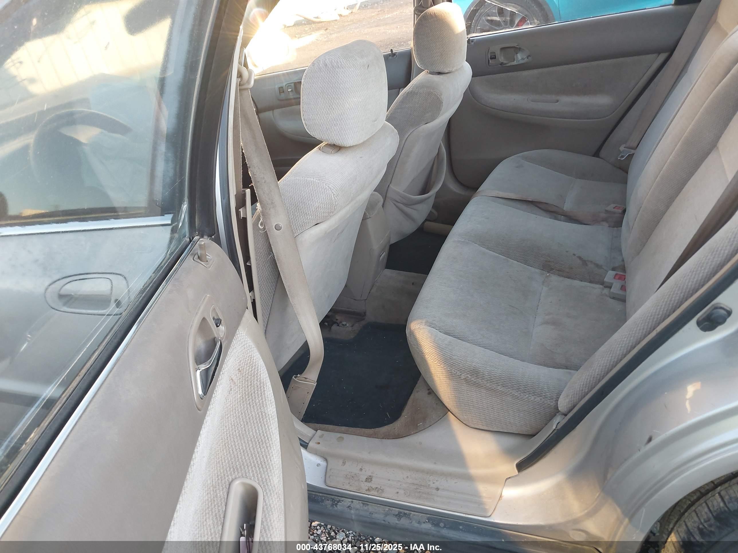 HONDA ACCORD image 8