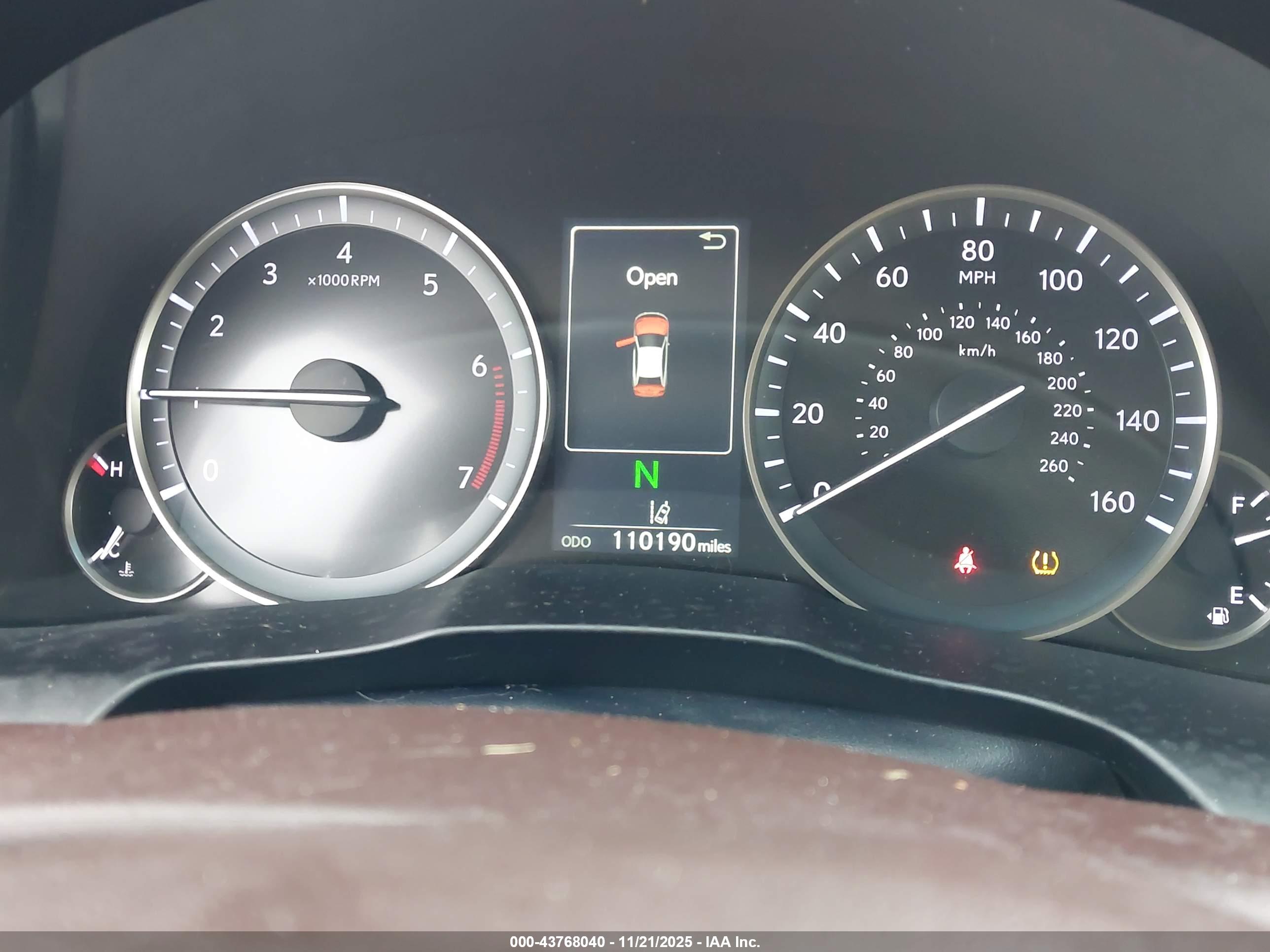 LEXUS ES image 7