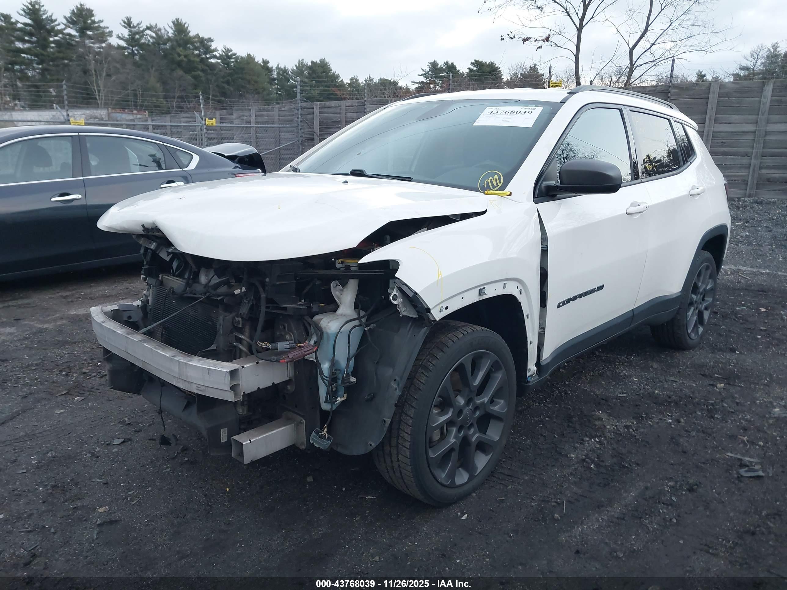 JEEP COMPASS image 2